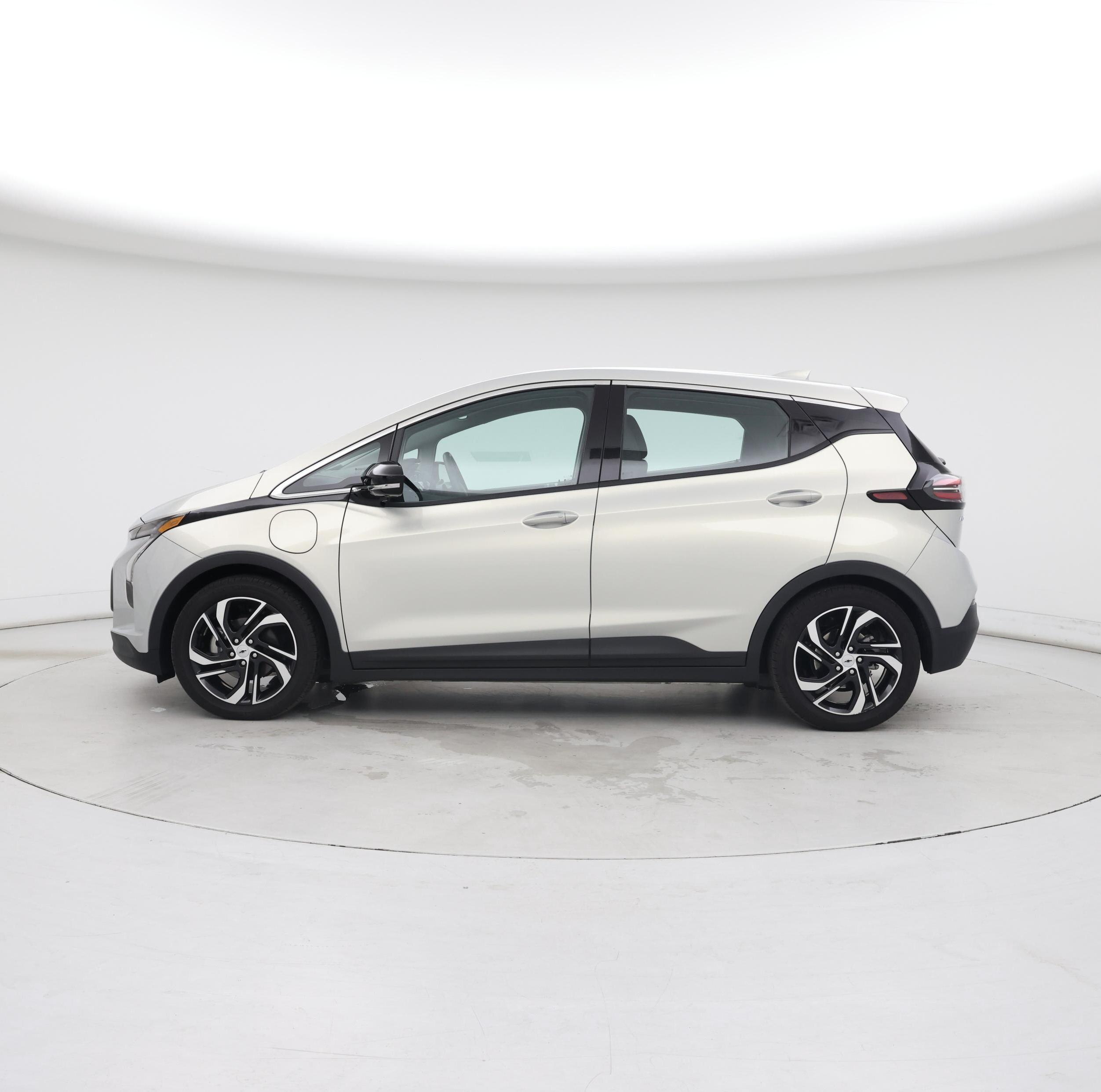 Thumbnail: 2023 Chevrolet Bolt EV - 3