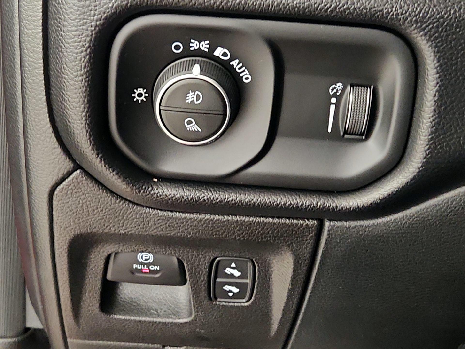 Thumbnail: 2022 RAM 1500 - 13