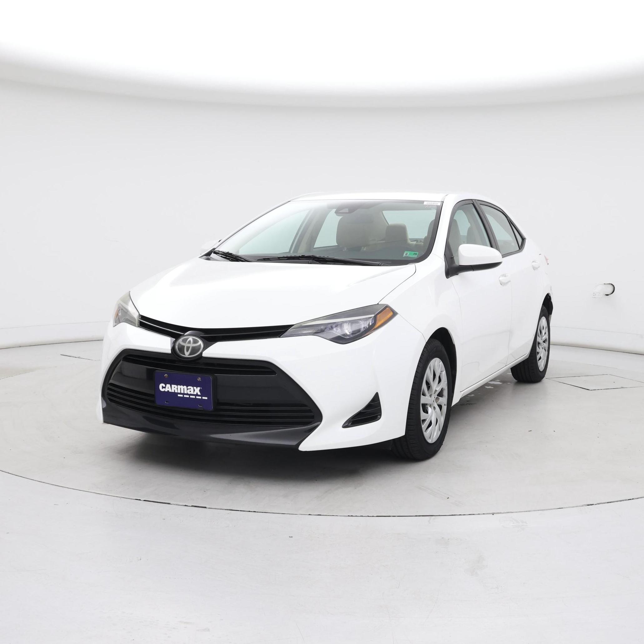 Thumbnail: 2017 Toyota Corolla - 4