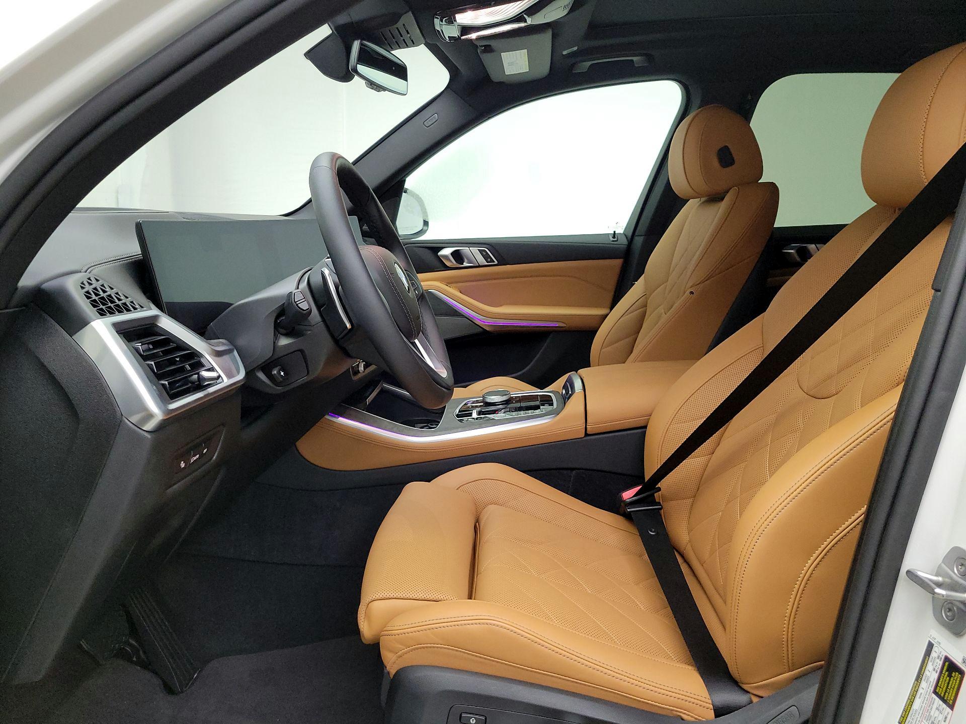 Thumbnail: 2024 BMW X5 - 11
