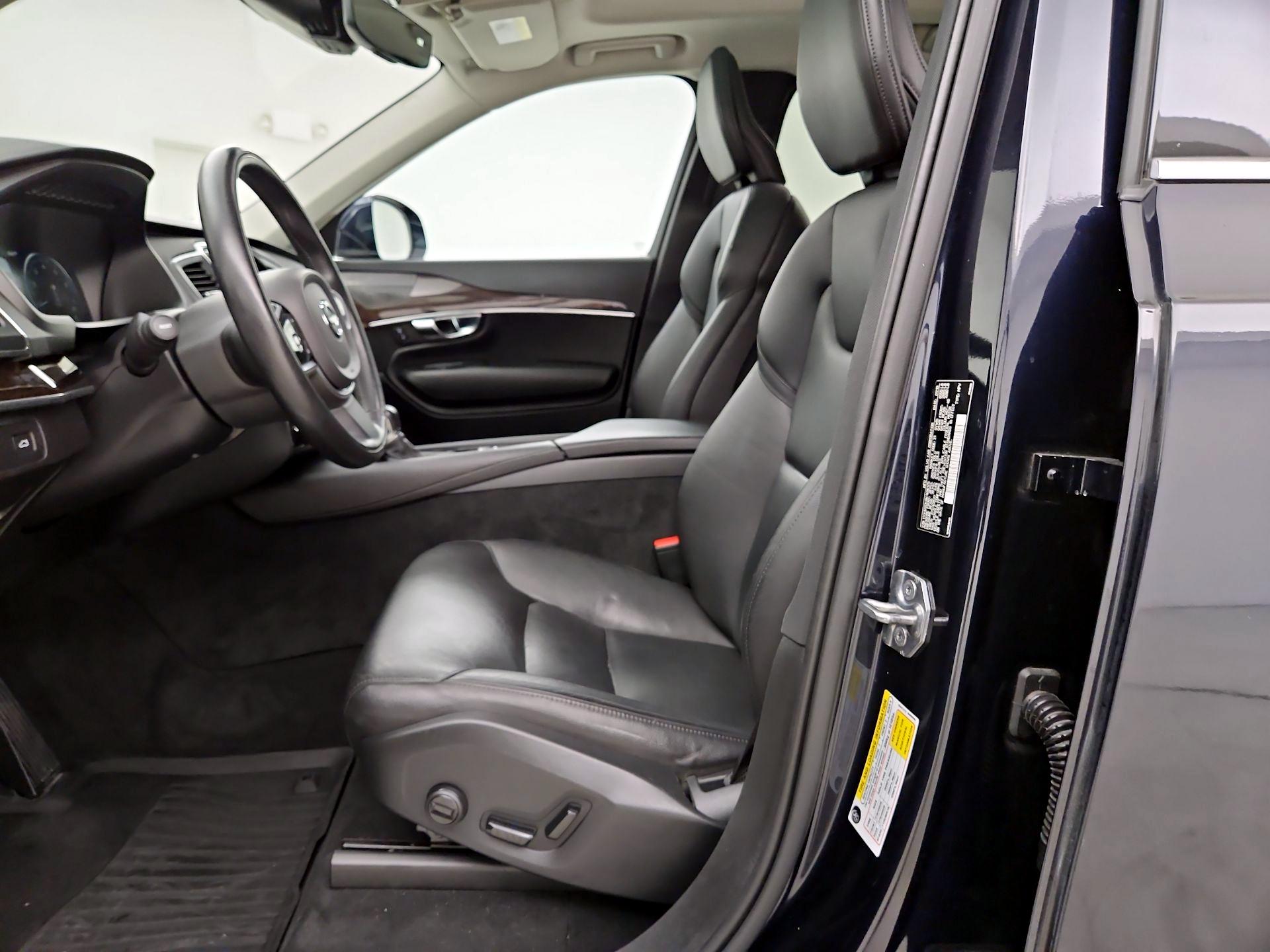 Thumbnail: 2019 Volvo XC90 - 11