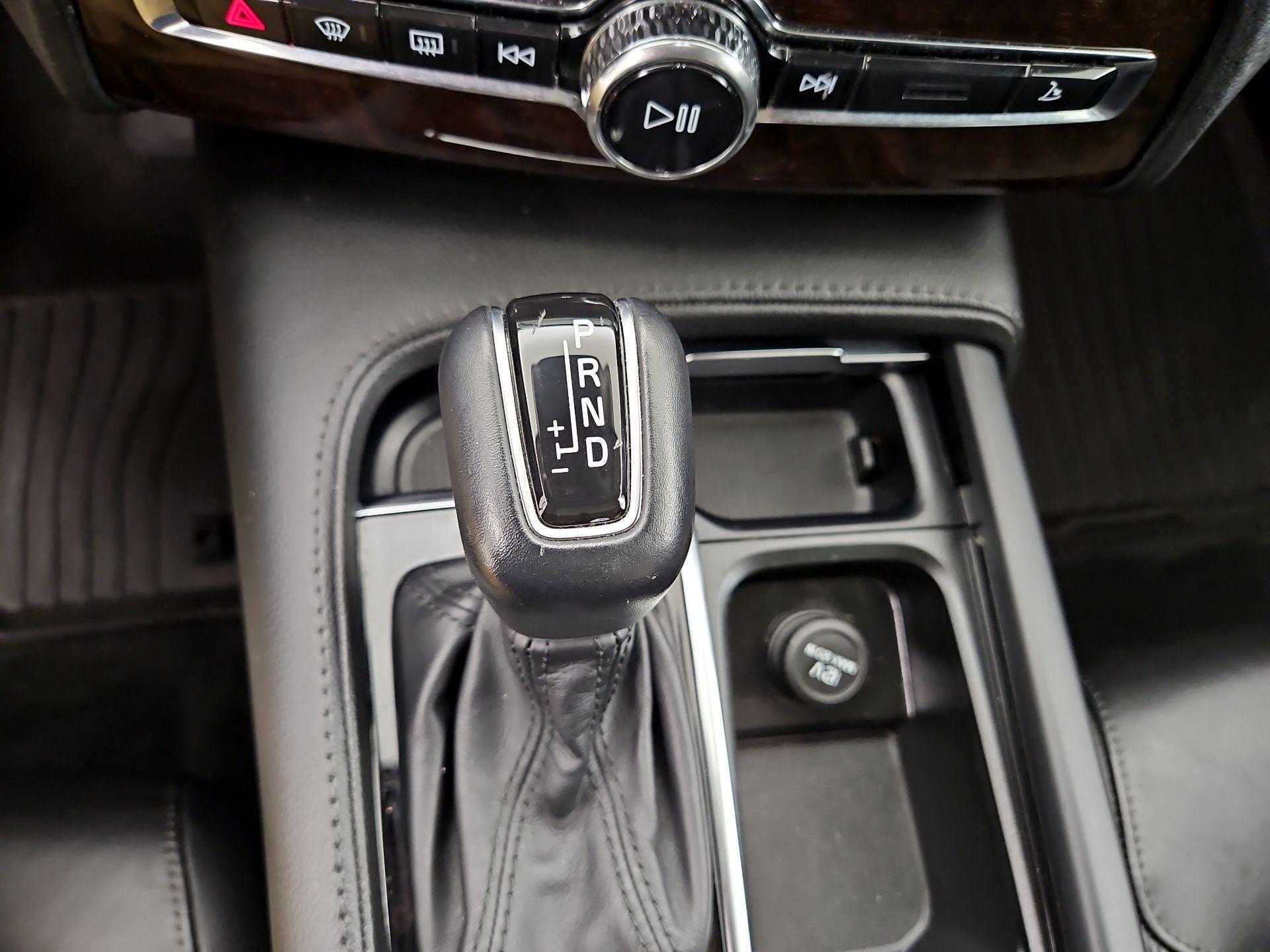 Thumbnail: 2019 Volvo XC90 - 18
