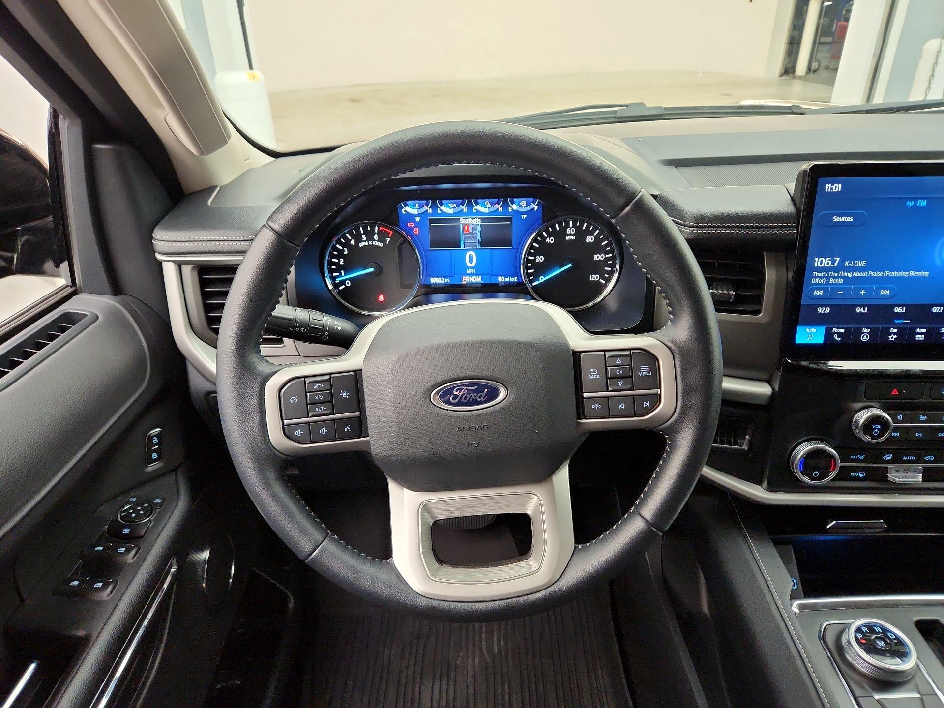 Thumbnail: 2023 Ford Expedition MAX - 10