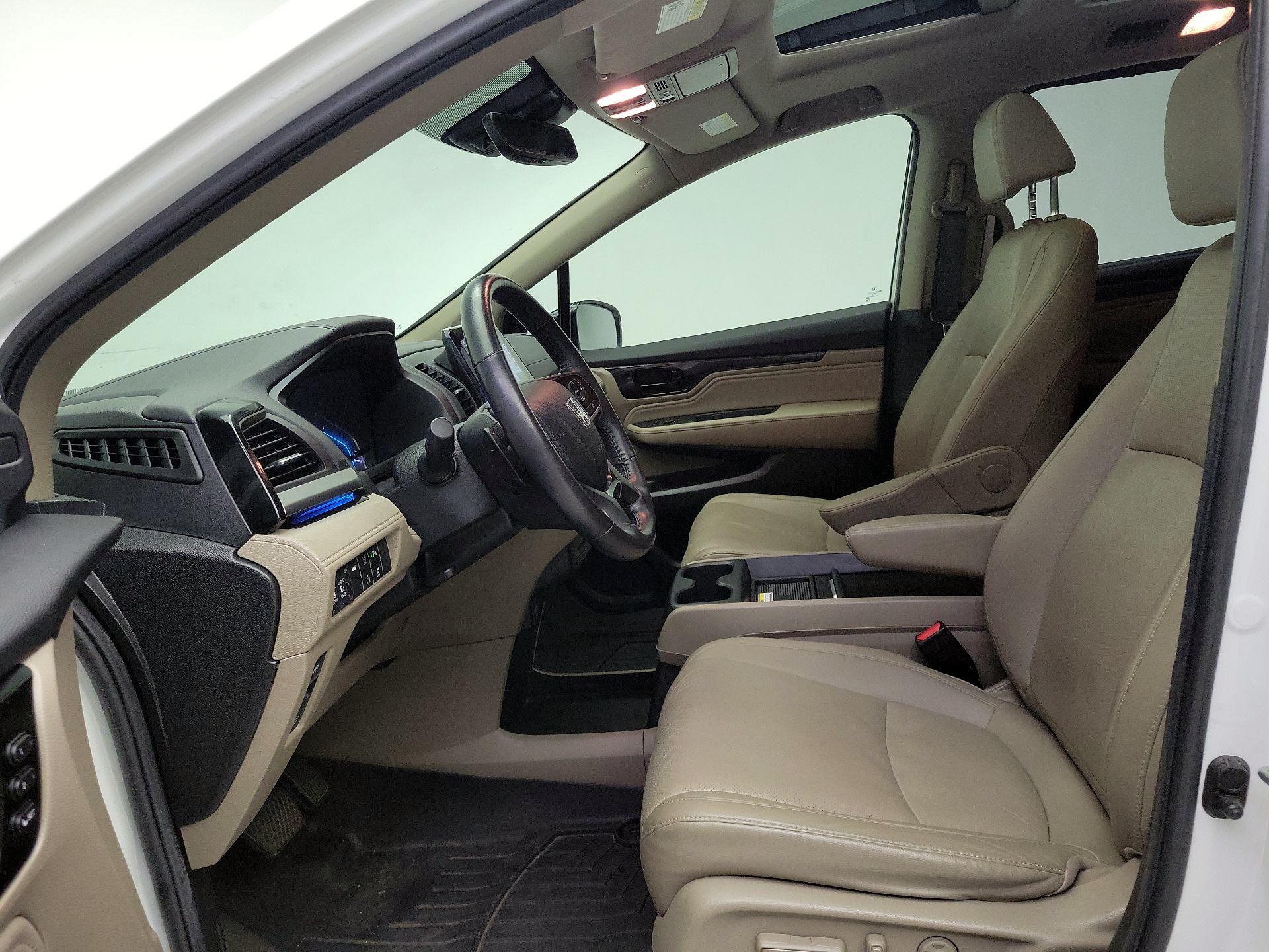 Thumbnail: 2020 Honda Odyssey - 11