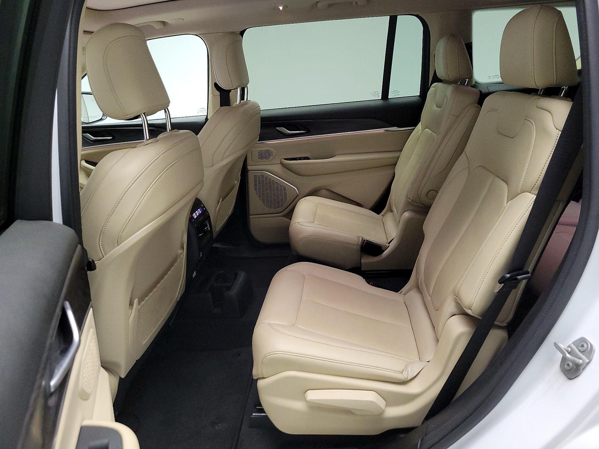 Thumbnail: 2021 Jeep Grand Cherokee L - 19