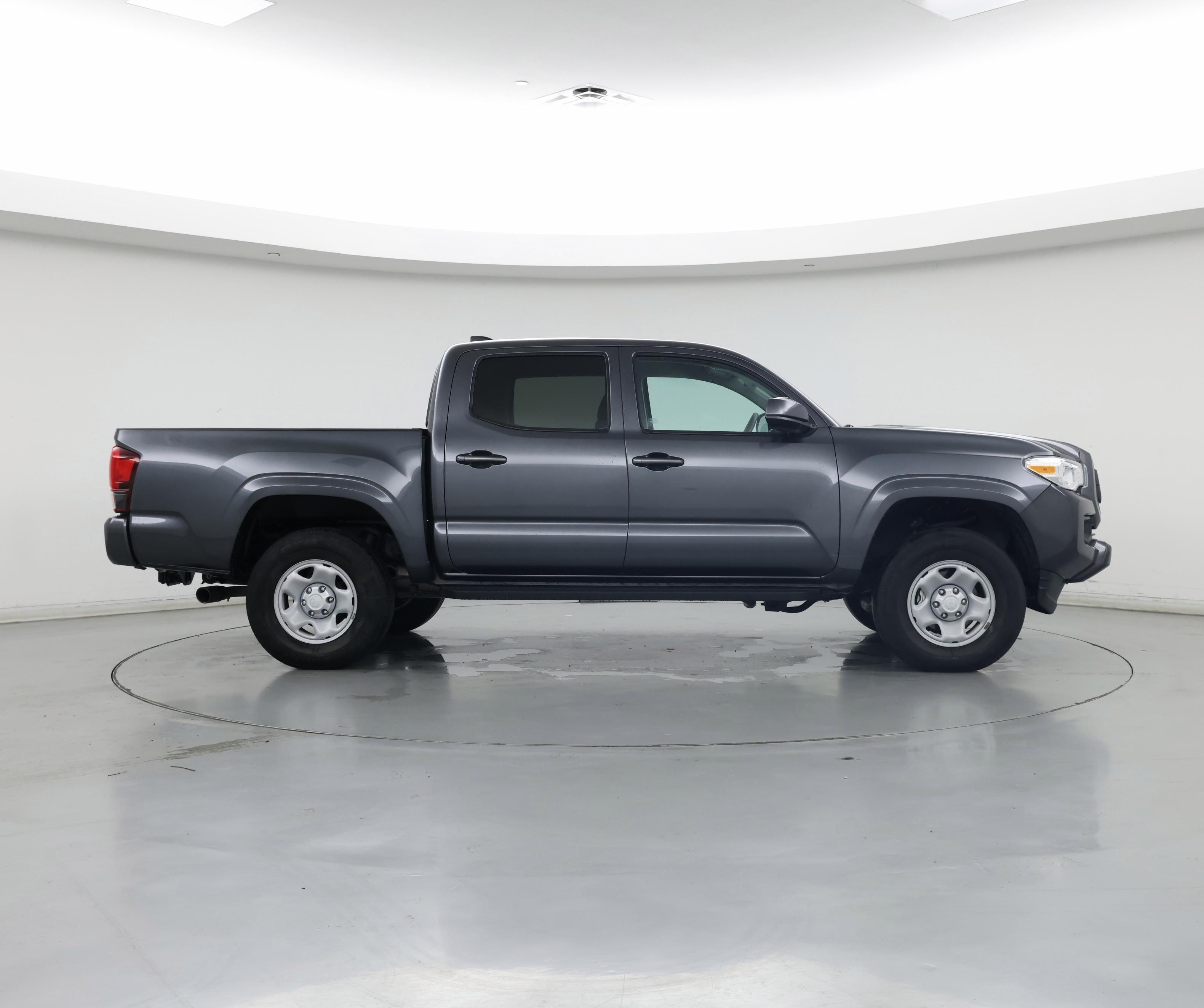 Thumbnail: 2022 Toyota Tacoma - 7