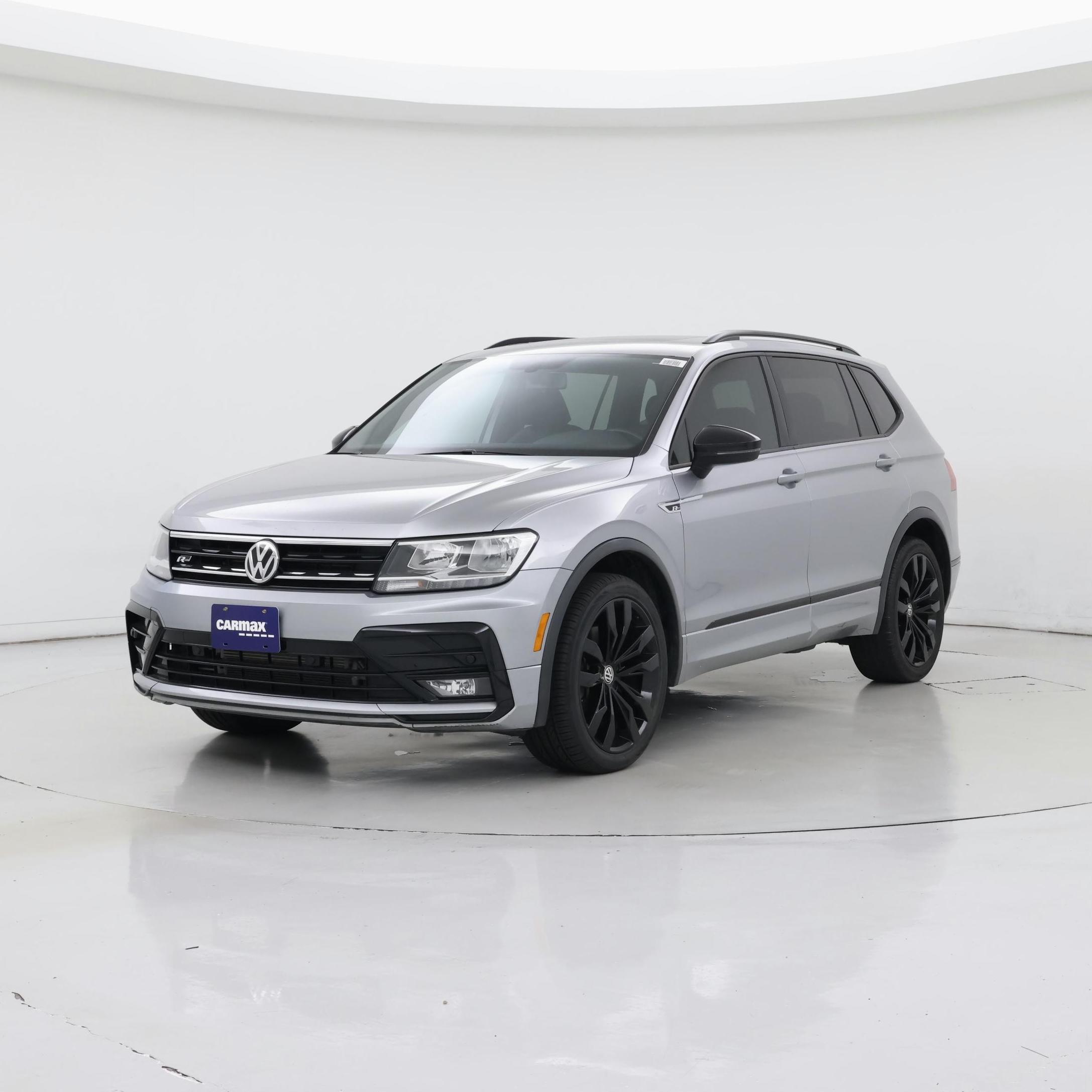 Thumbnail: 2020 Volkswagen Tiguan - 4