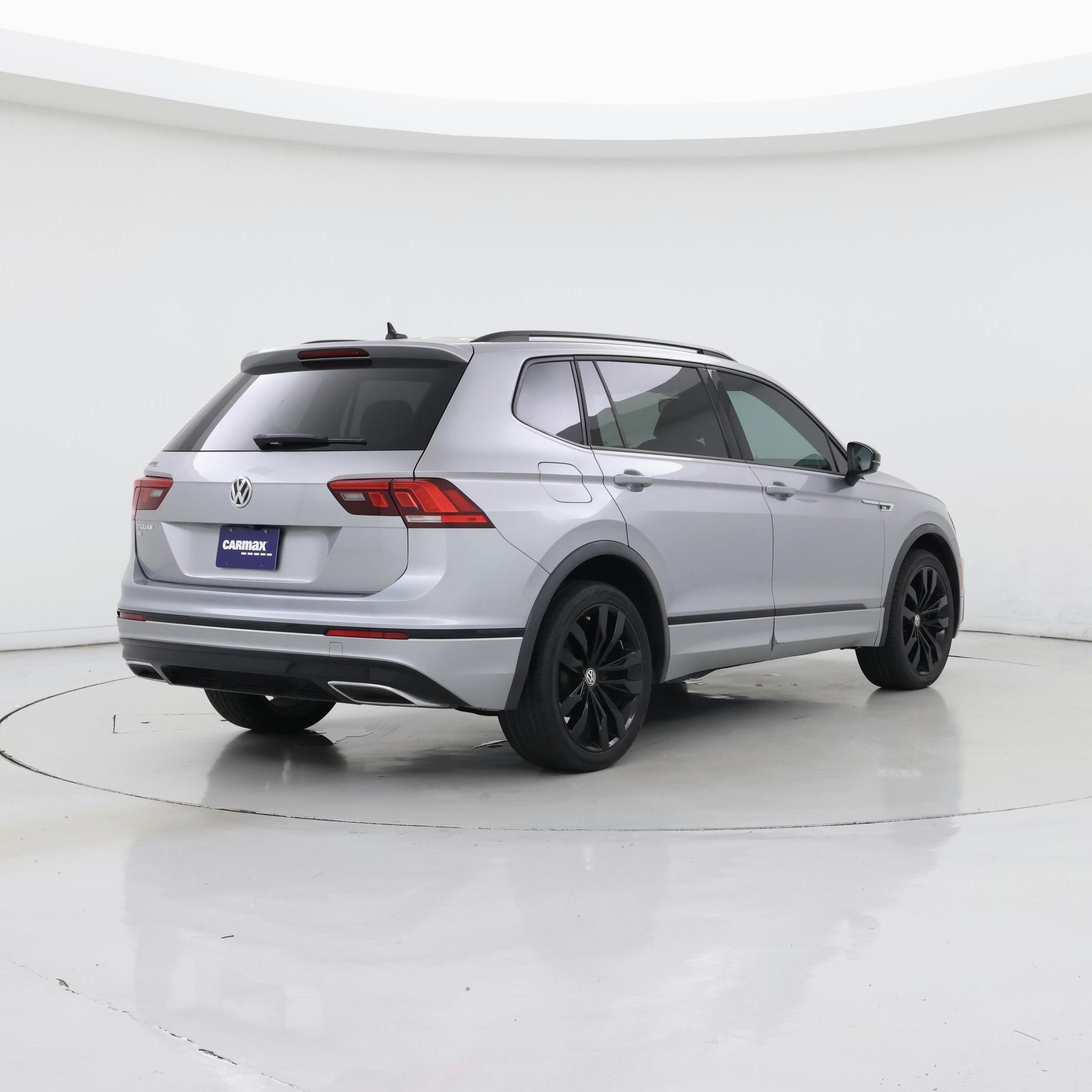 Thumbnail: 2020 Volkswagen Tiguan - 8
