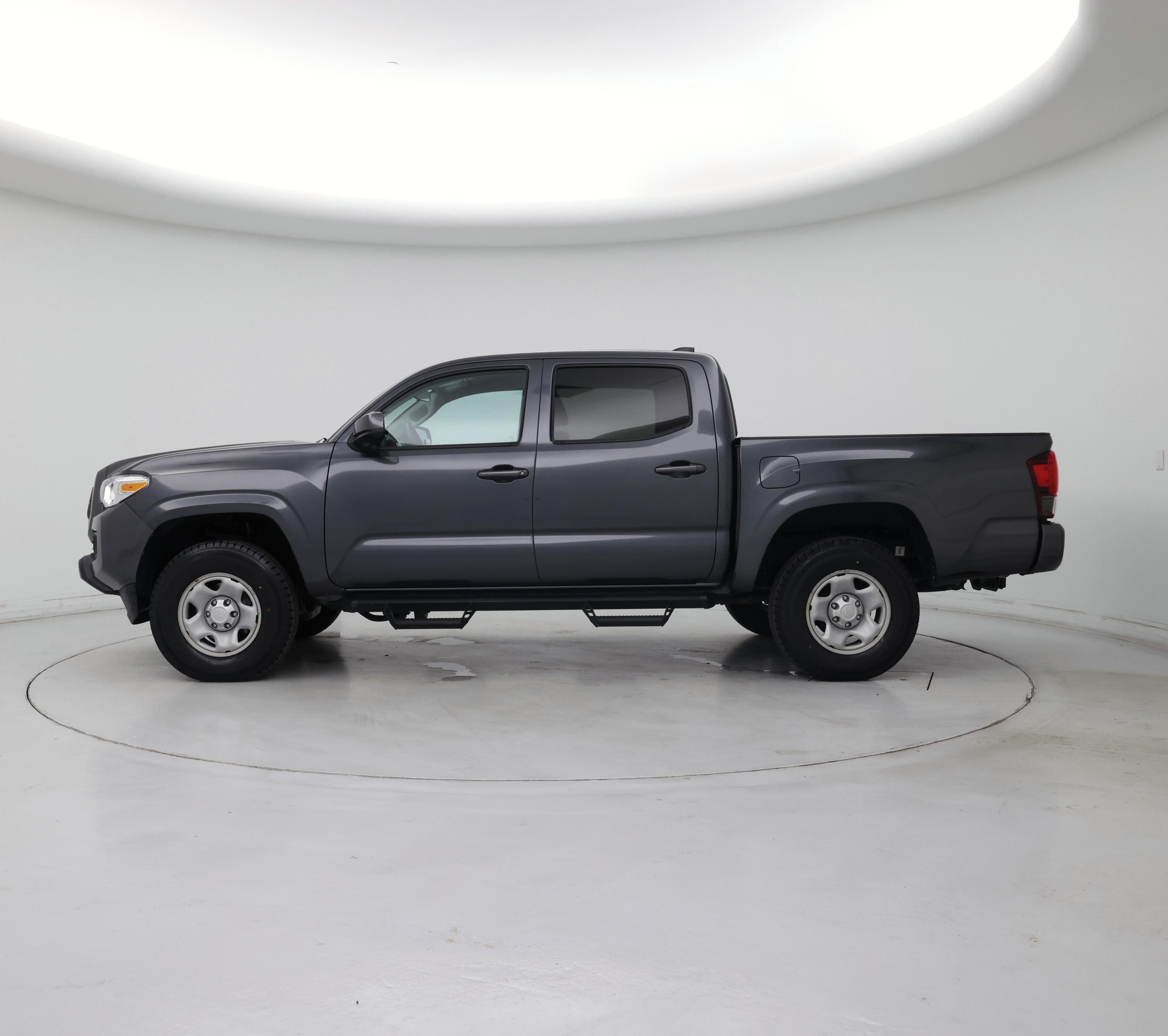 Thumbnail: 2022 Toyota Tacoma - 3