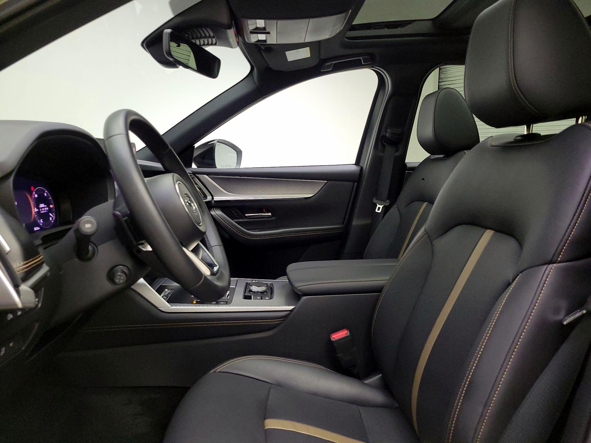 Thumbnail: 2025 Mazda CX-70 - 11