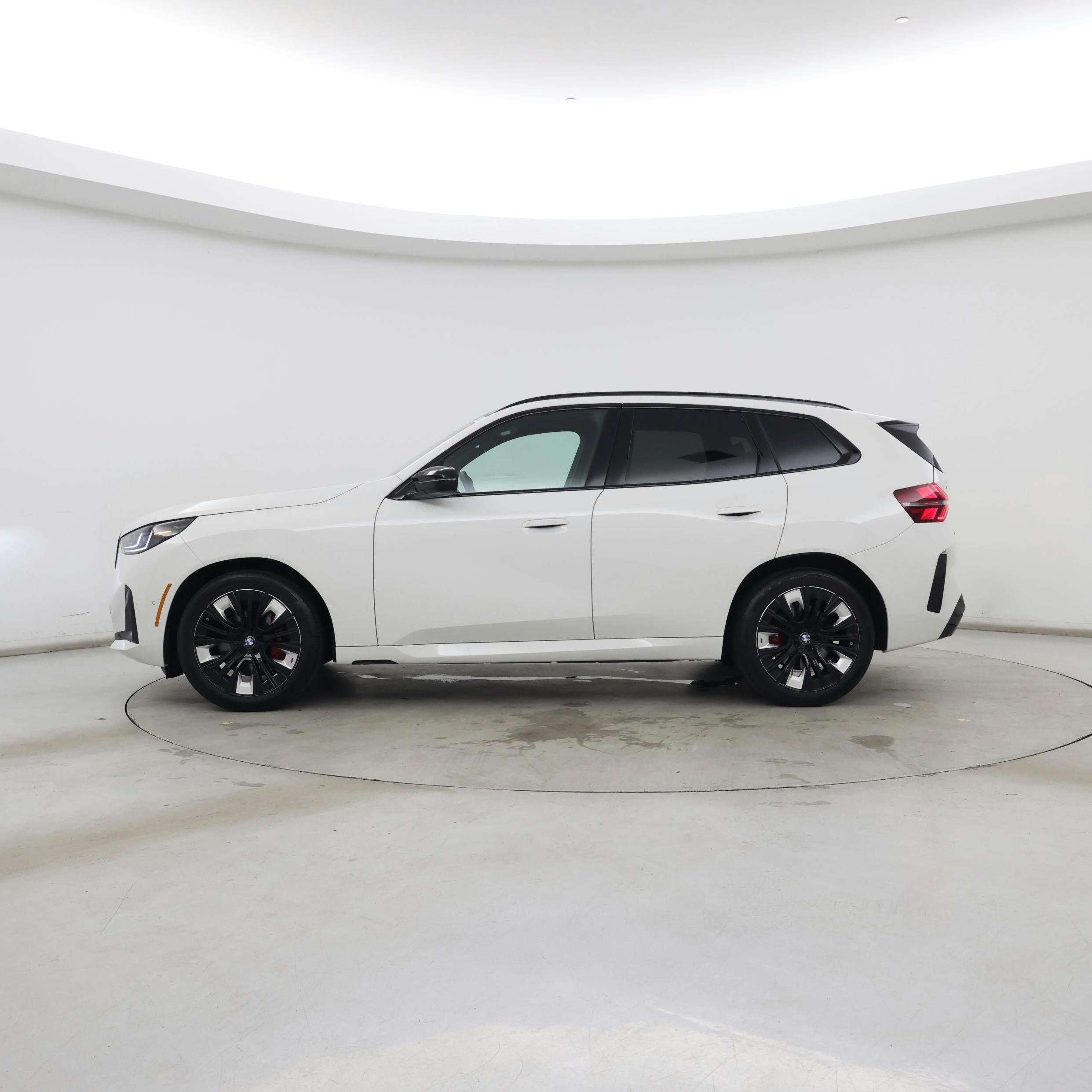 Thumbnail: 2025 BMW X3 - 3