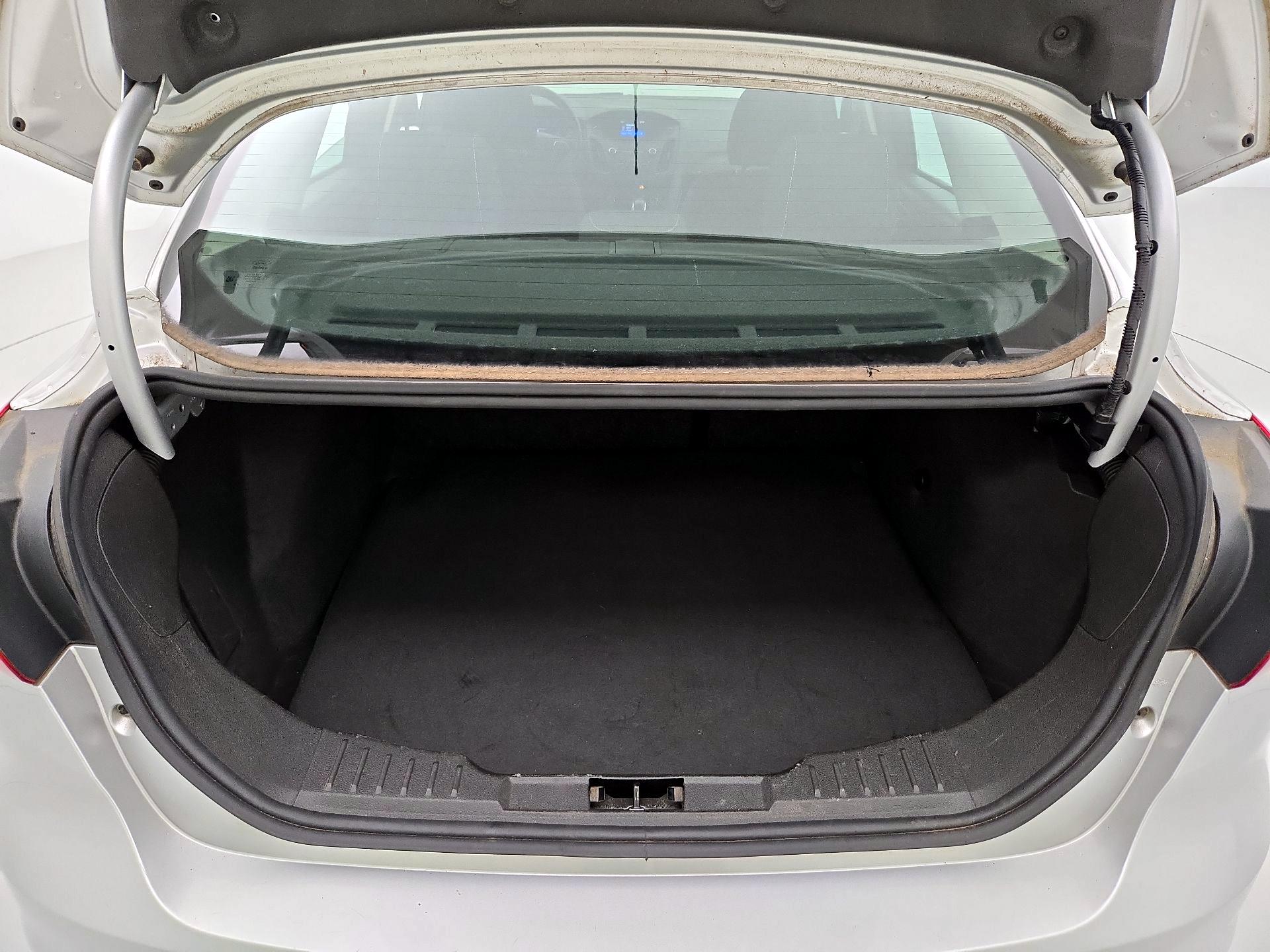 Thumbnail: 2016 Ford Focus - 20