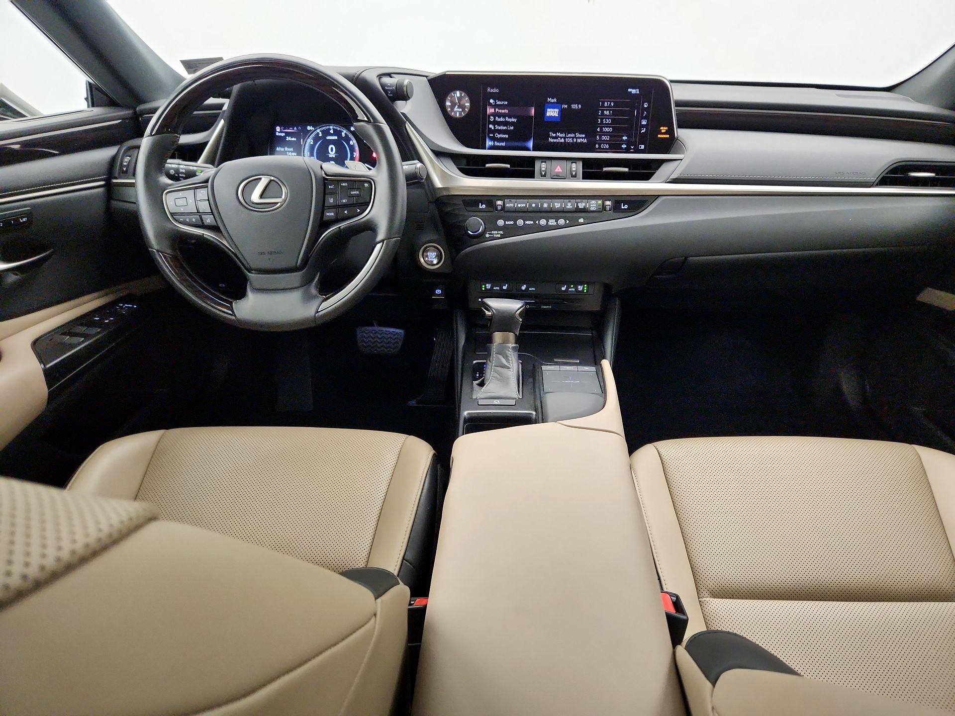 Thumbnail: 2020 Lexus ES - 9