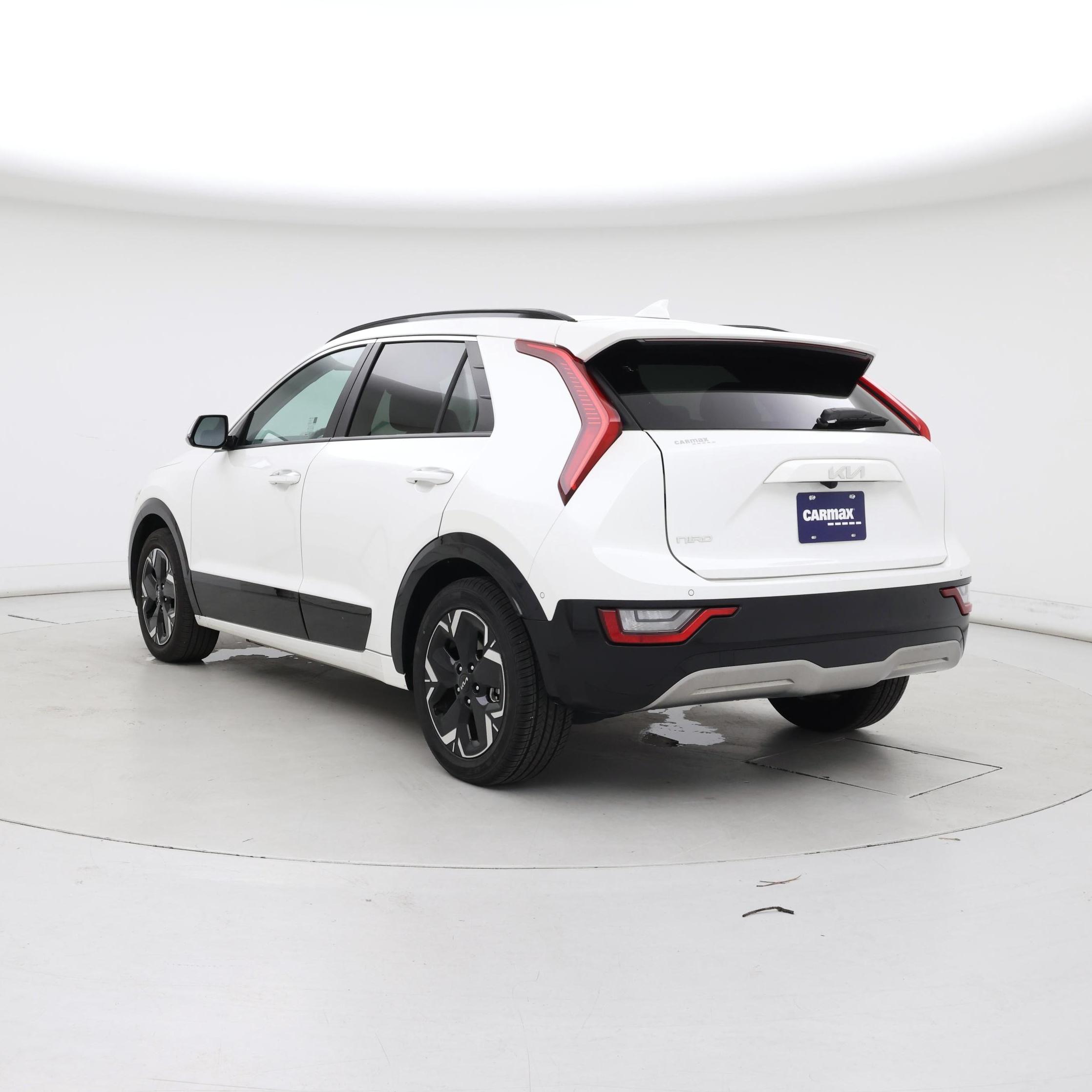 Thumbnail: 2023 Kia Niro - 2