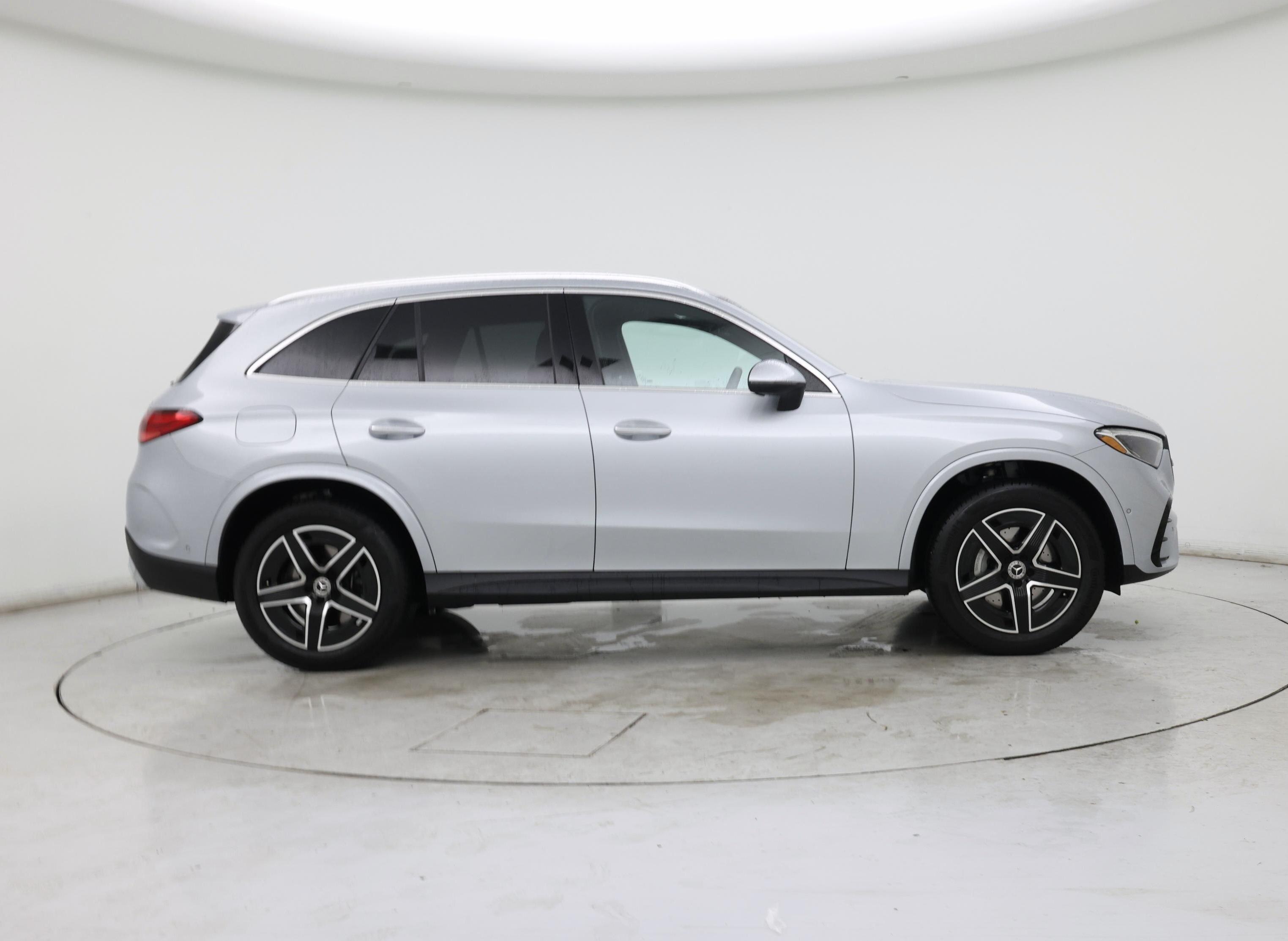 Thumbnail: 2025 Mercedes-Benz GLC - 7
