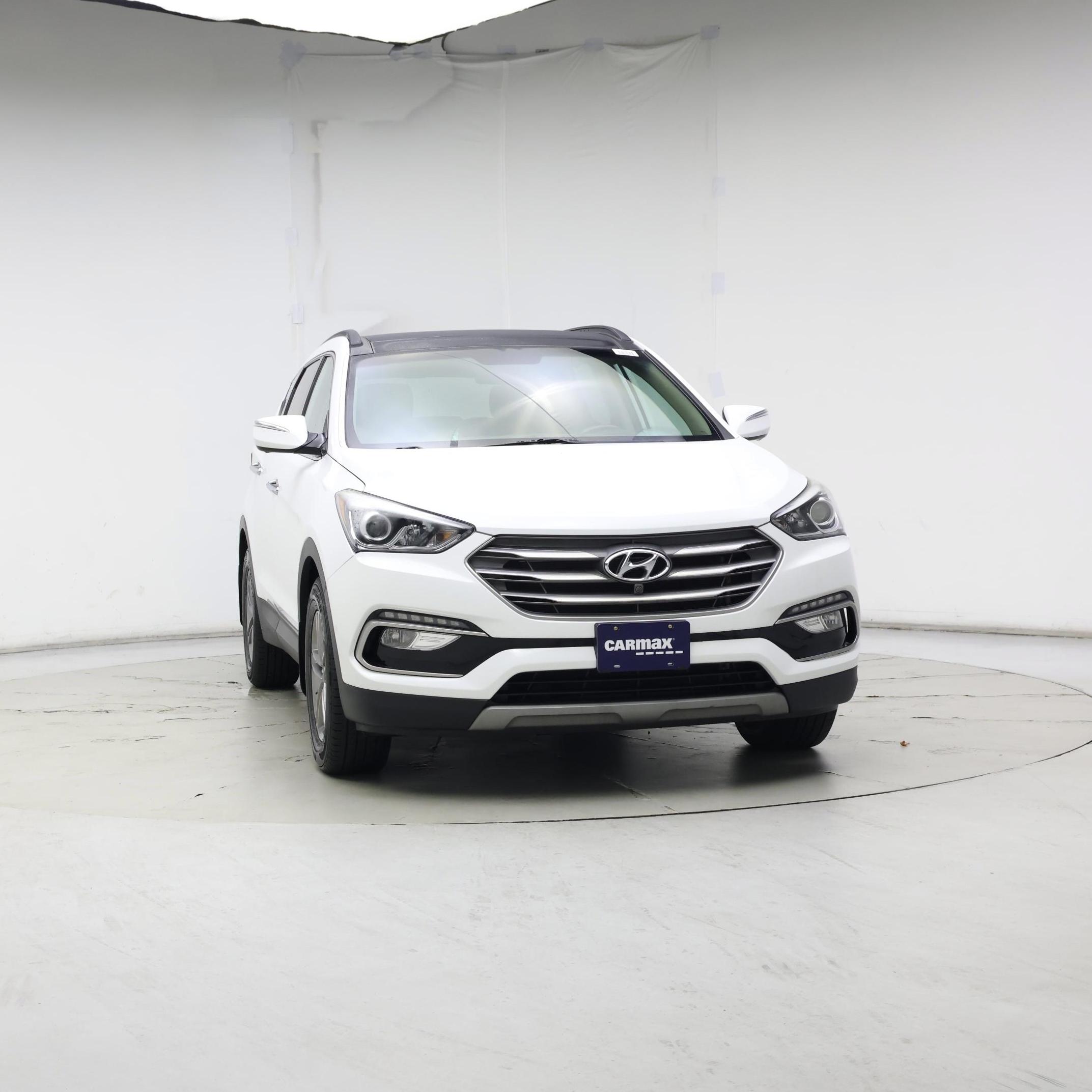 Thumbnail: 2017 Hyundai Santa Fe - 5