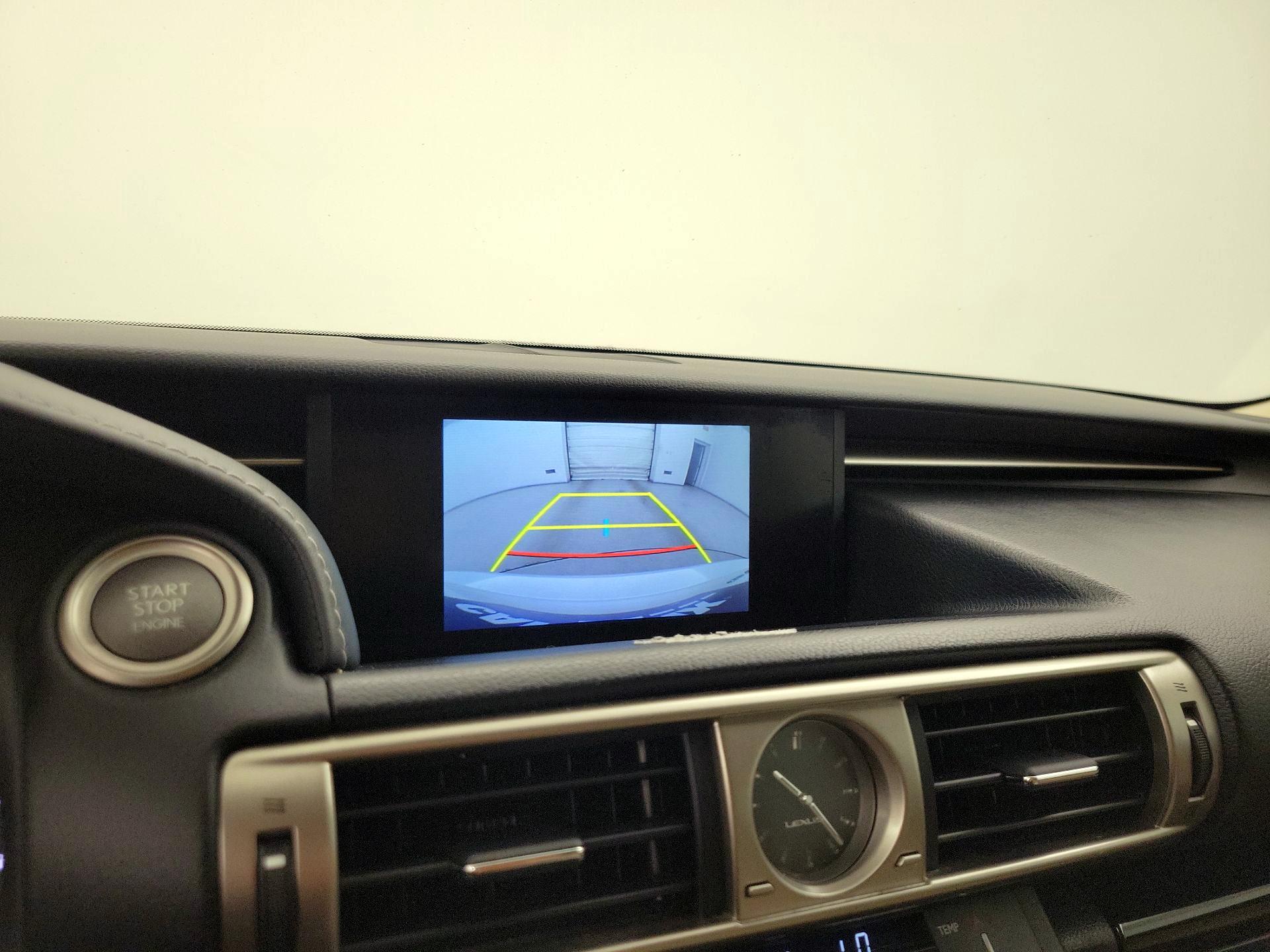 Thumbnail: 2015 Lexus IS - 14