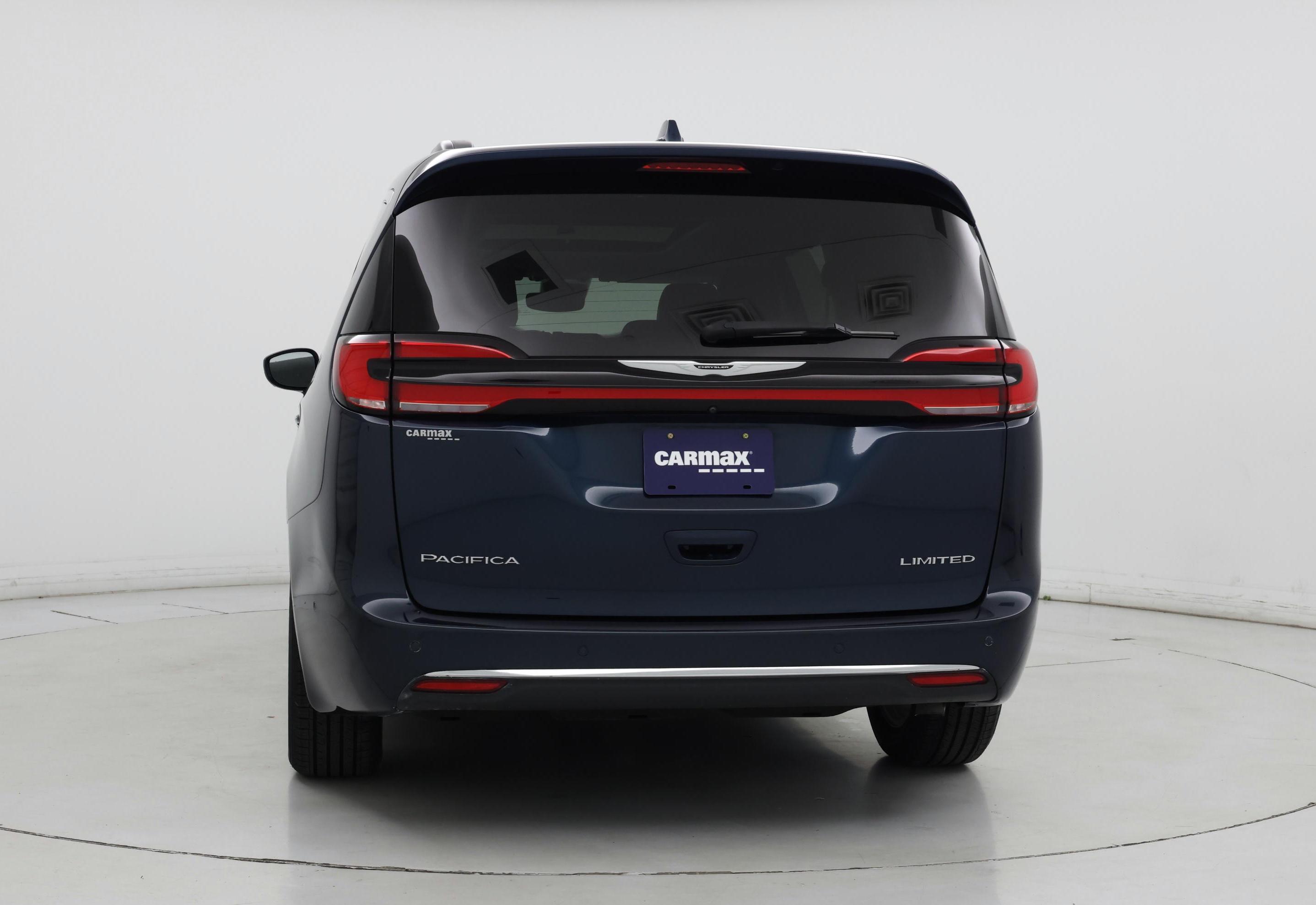 Thumbnail: 2022 Chrysler Pacifica - 6