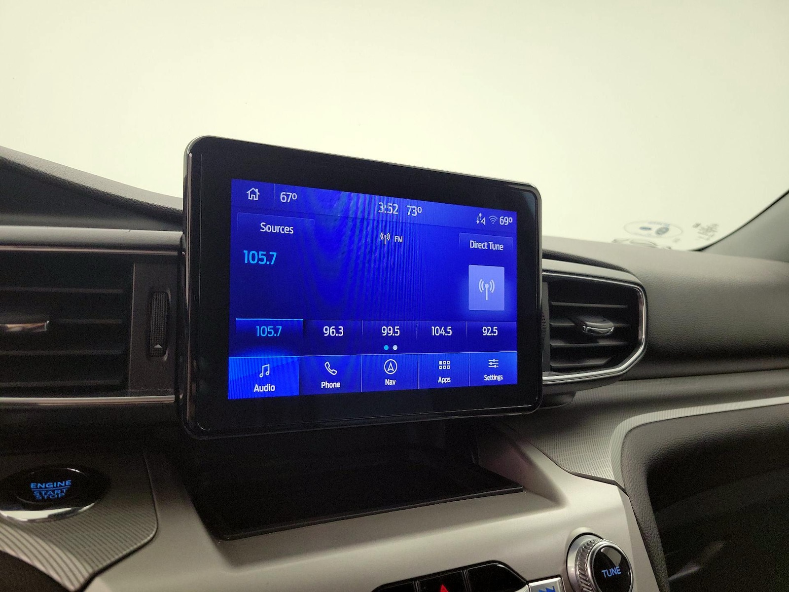 2022 Ford Explorer XLT - Photo 17