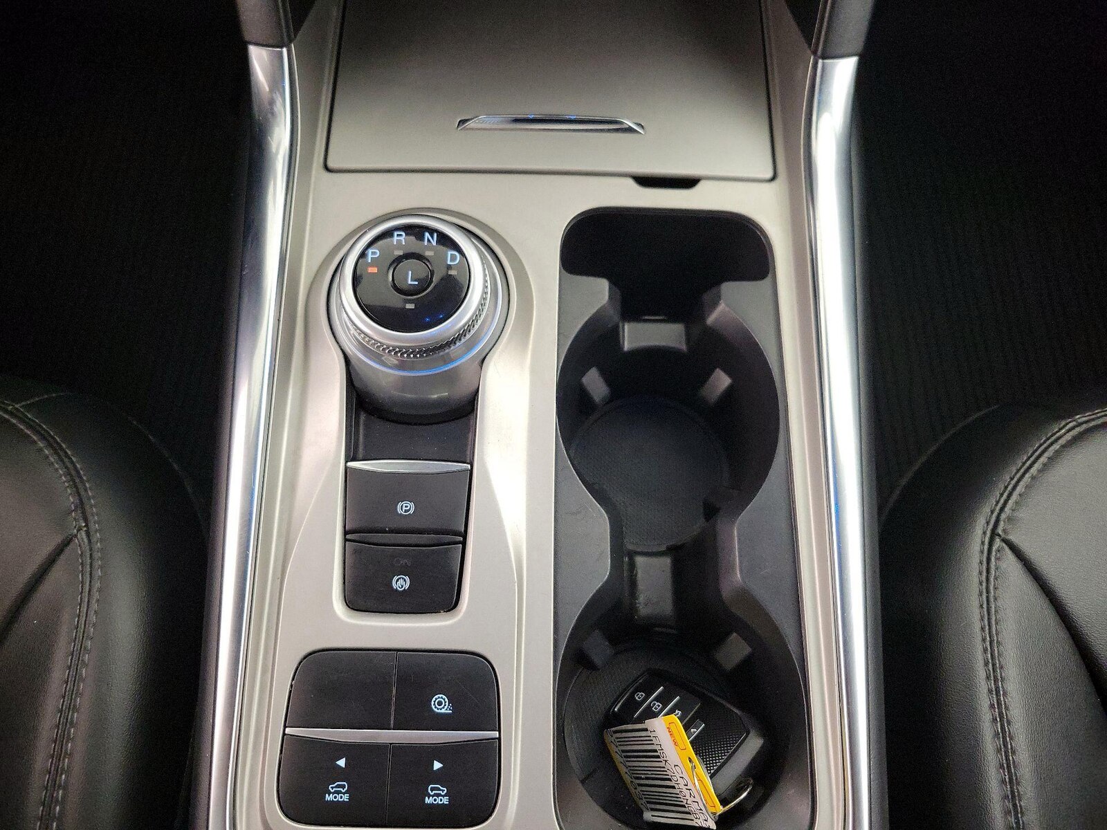 2022 Ford Explorer XLT - Photo 19