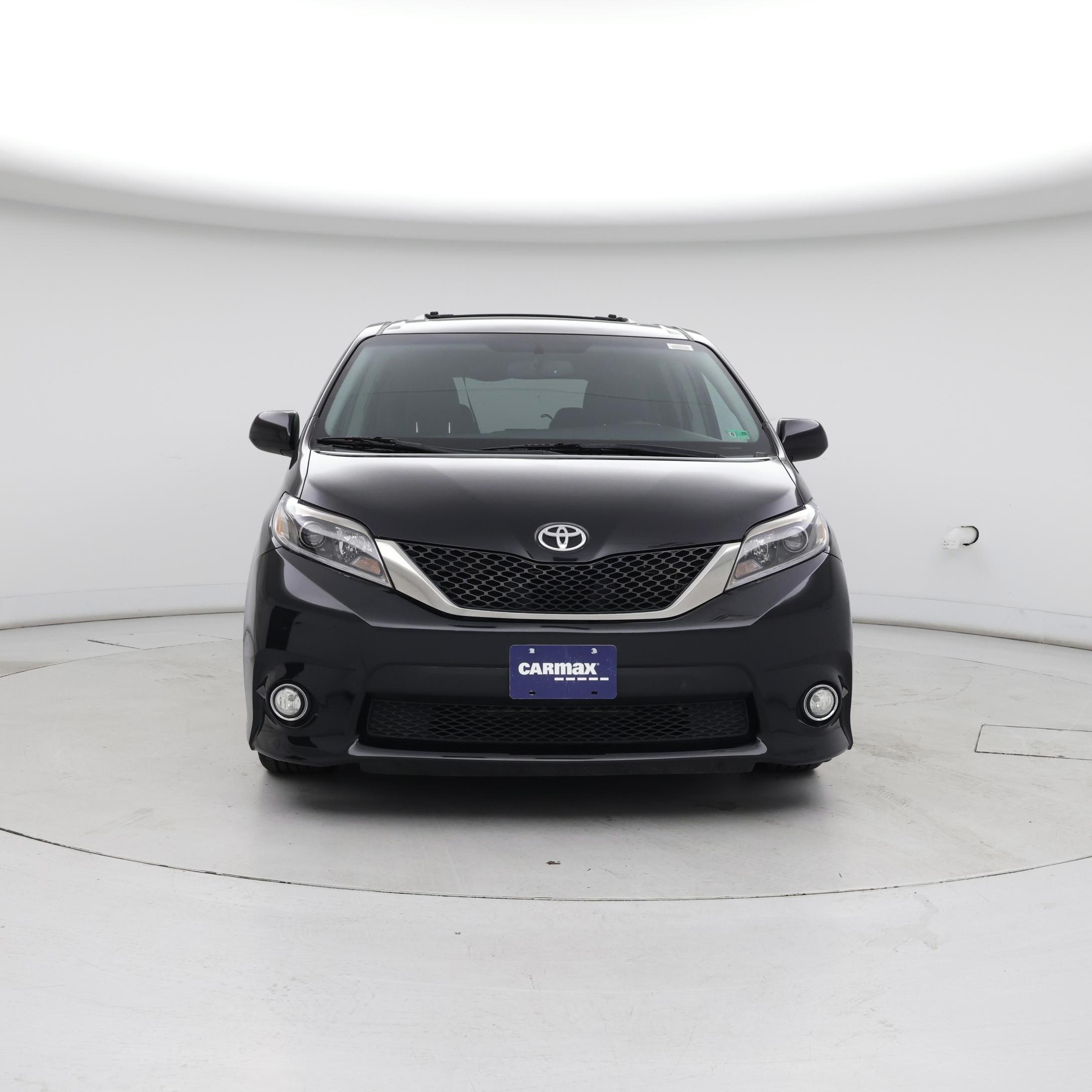 Thumbnail: 2015 Toyota Sienna - 5