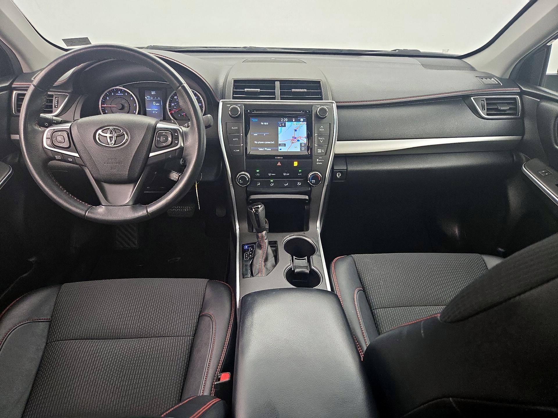 Thumbnail: 2017 Toyota Camry - 9