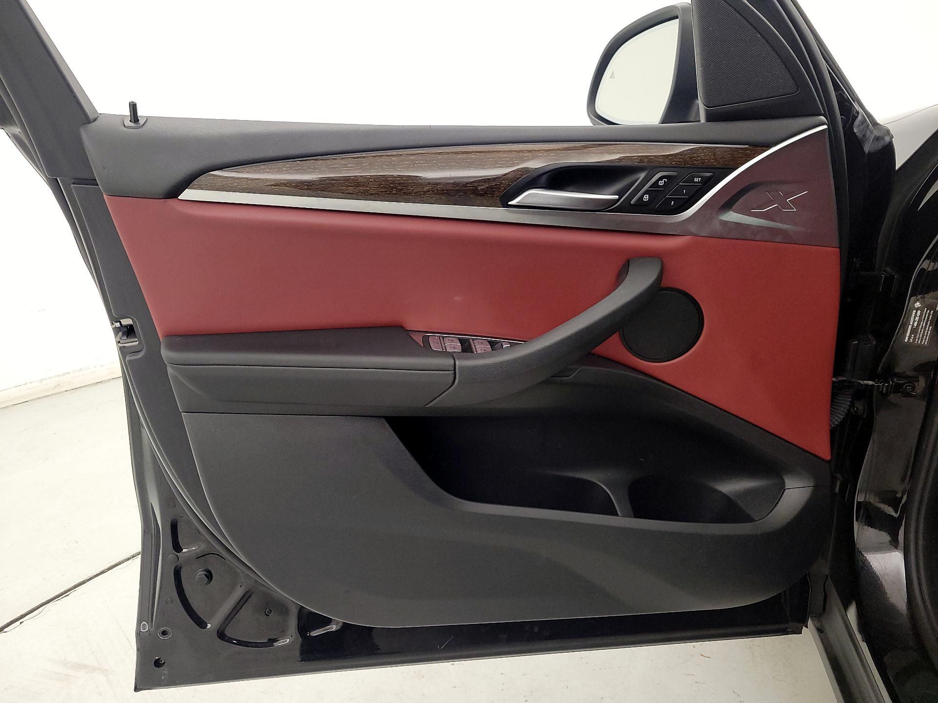 Thumbnail: 2022 BMW X3 - 12