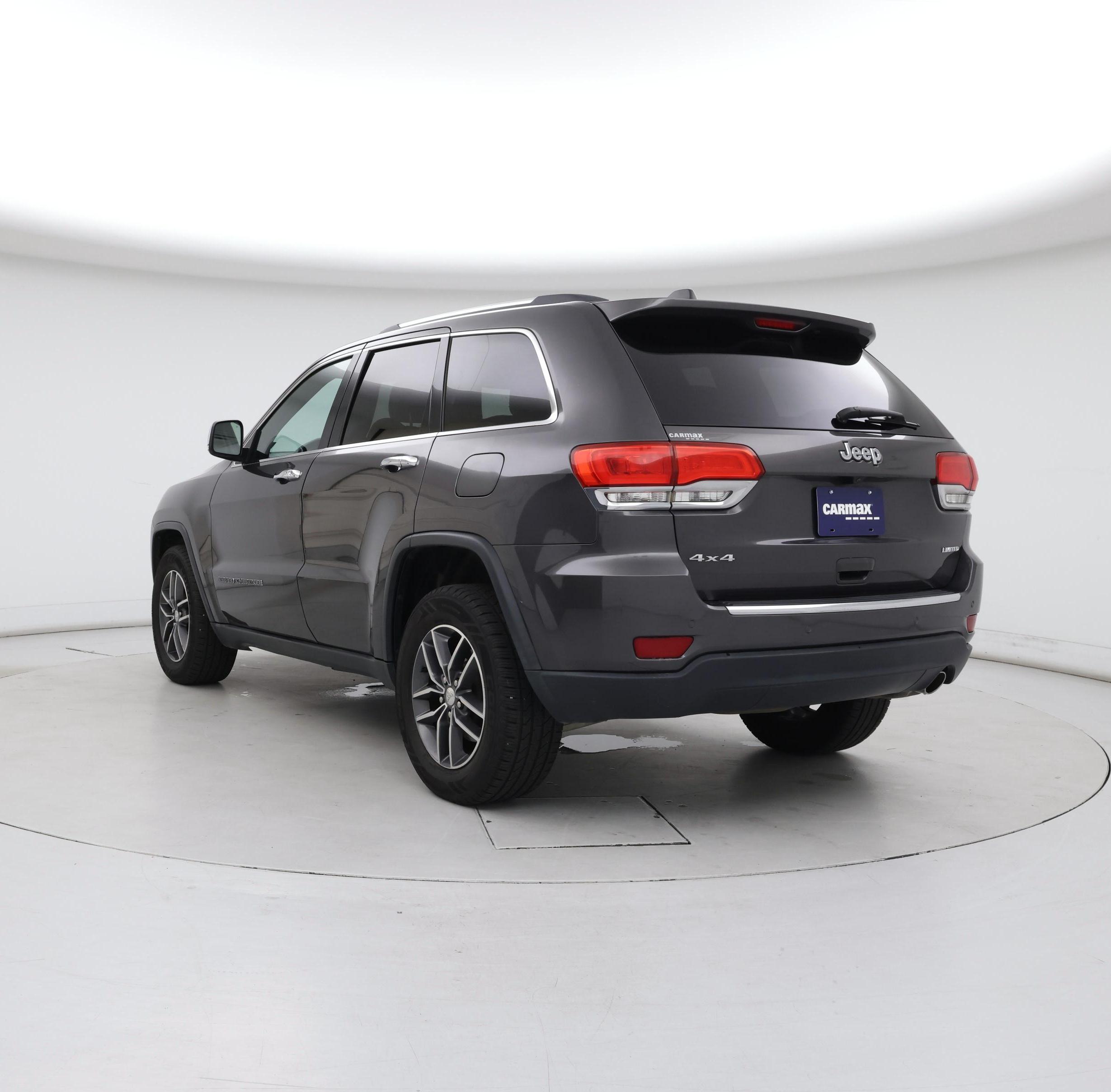 Thumbnail: 2017 Jeep Grand Cherokee - 2