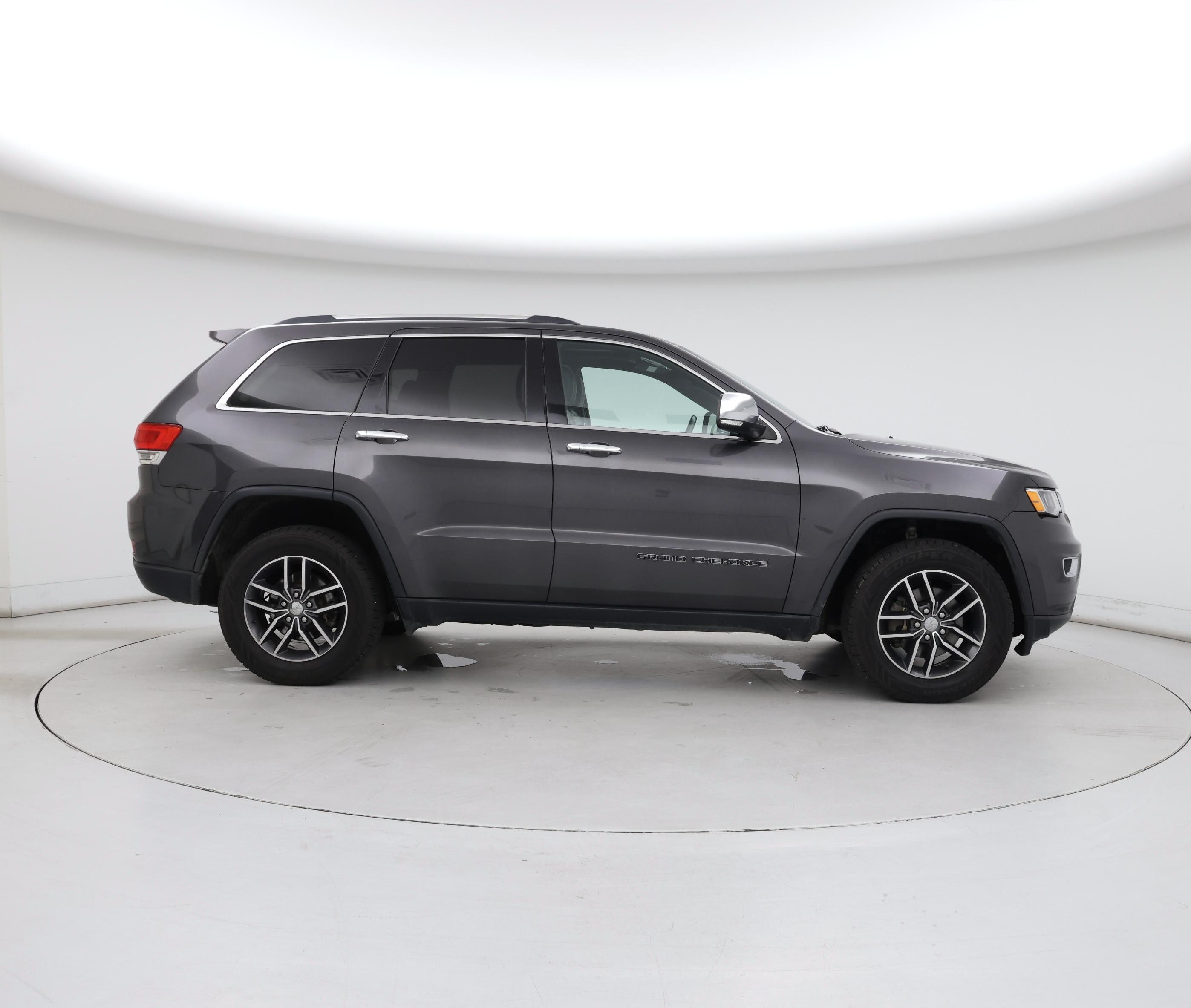 Thumbnail: 2017 Jeep Grand Cherokee - 7