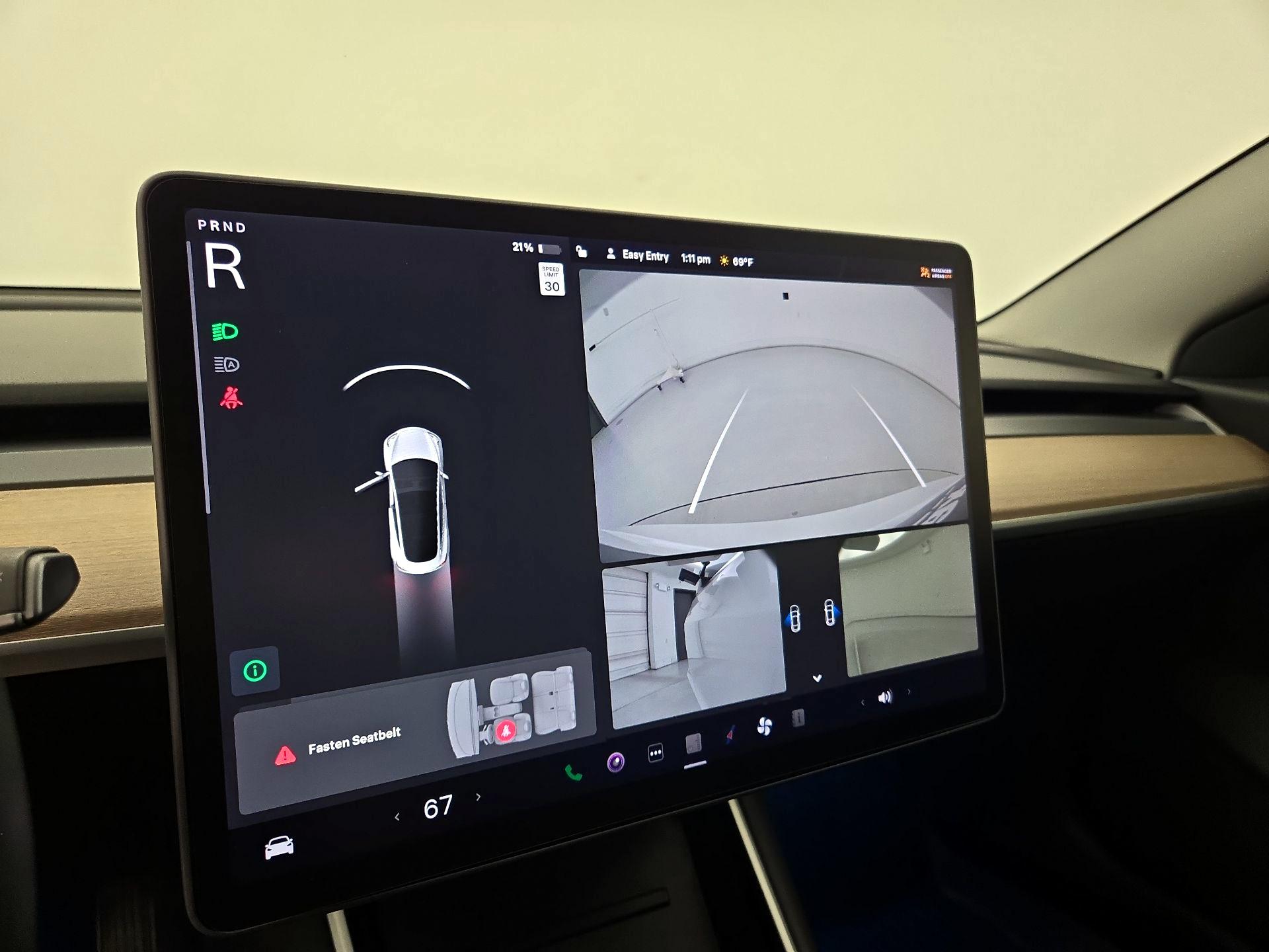 Thumbnail: 2020 Tesla Model 3 - 14