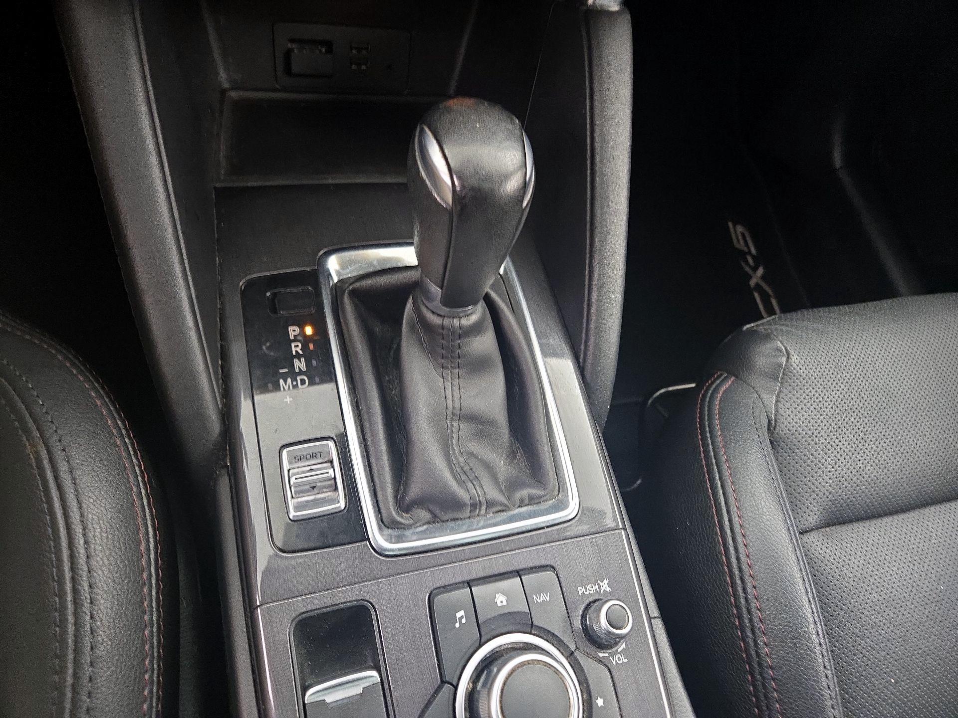 Thumbnail: 2016 Mazda CX-5 - 17