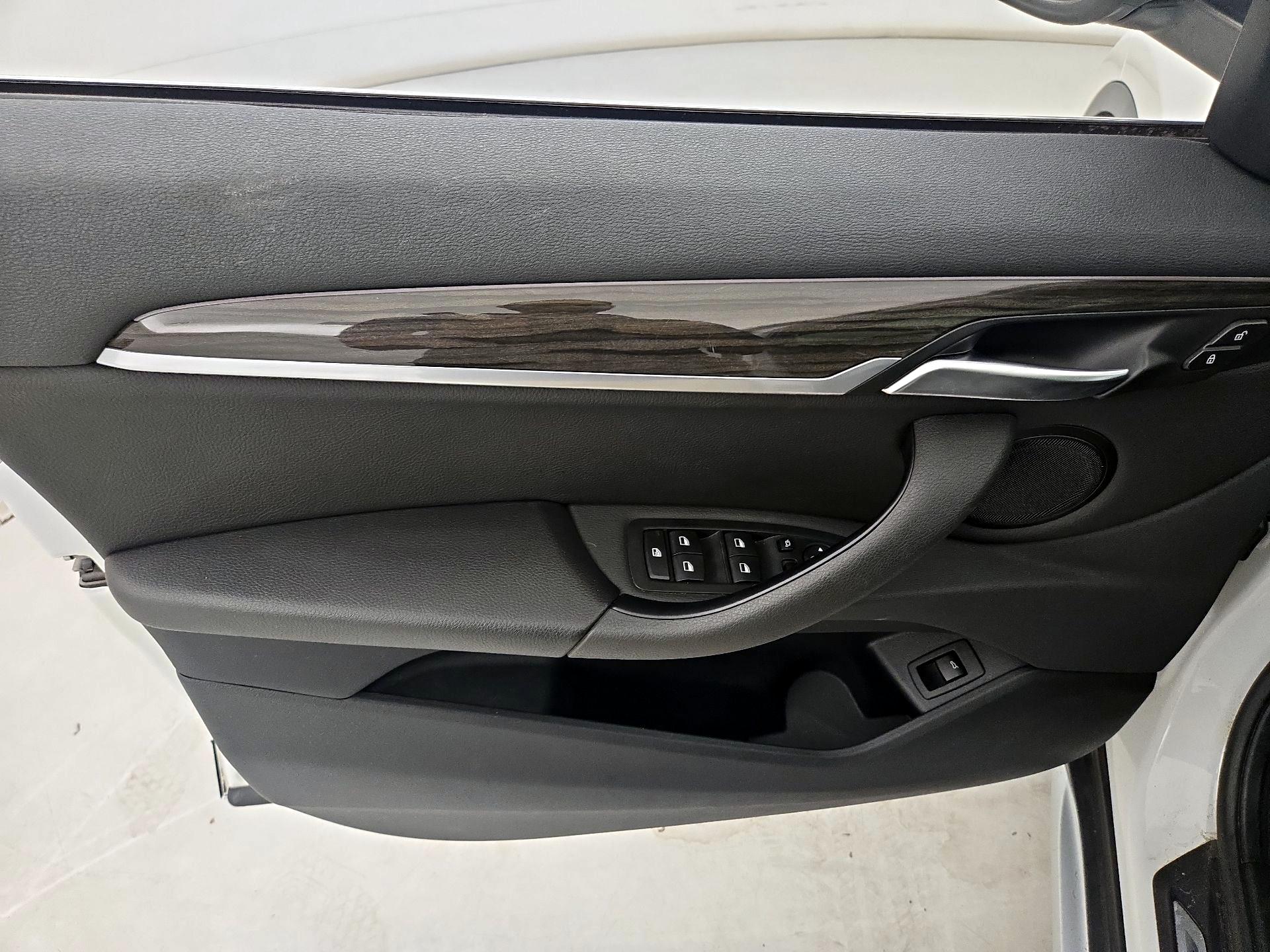 Thumbnail: 2018 BMW X1 - 12