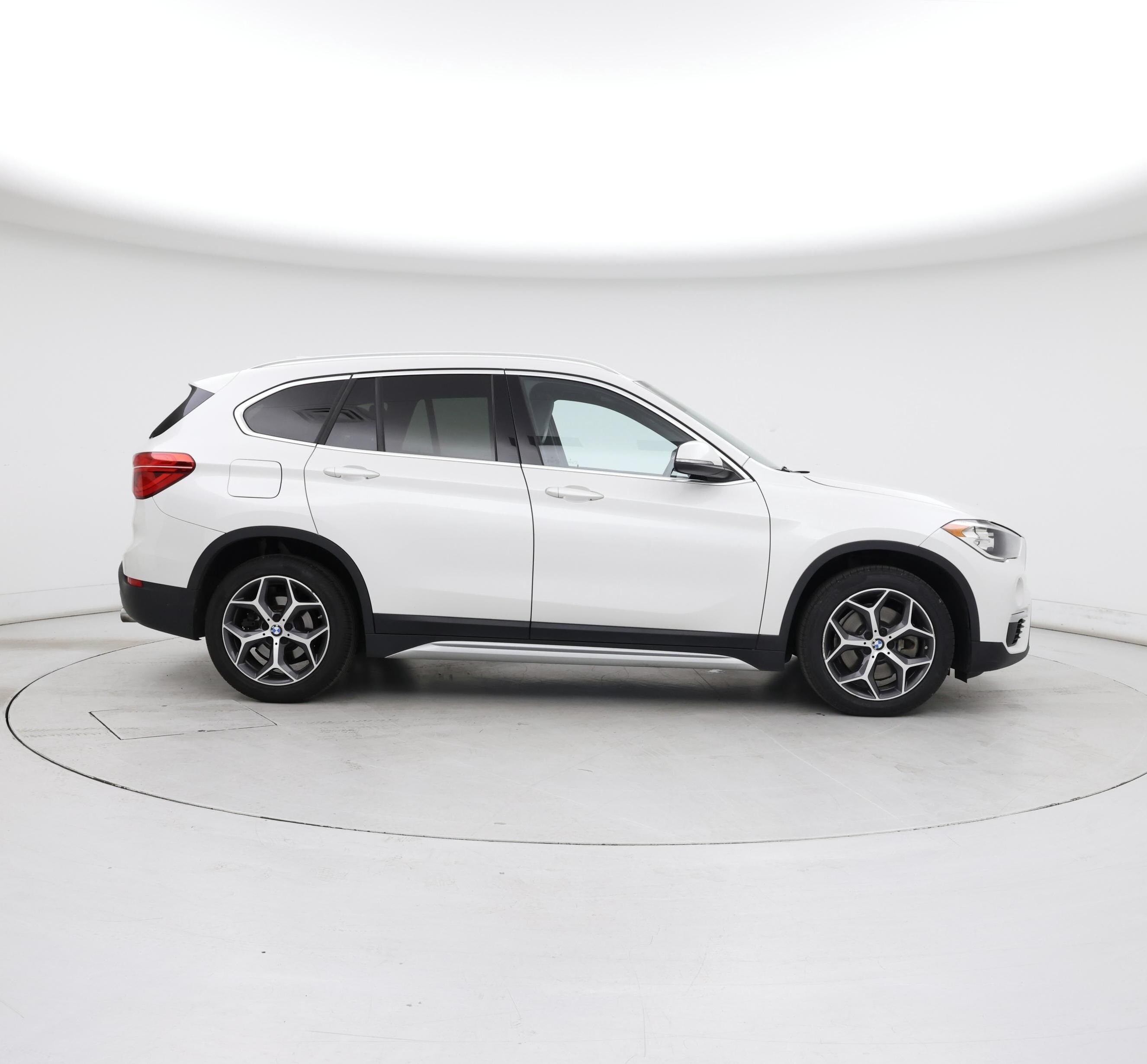 Thumbnail: 2018 BMW X1 - 7