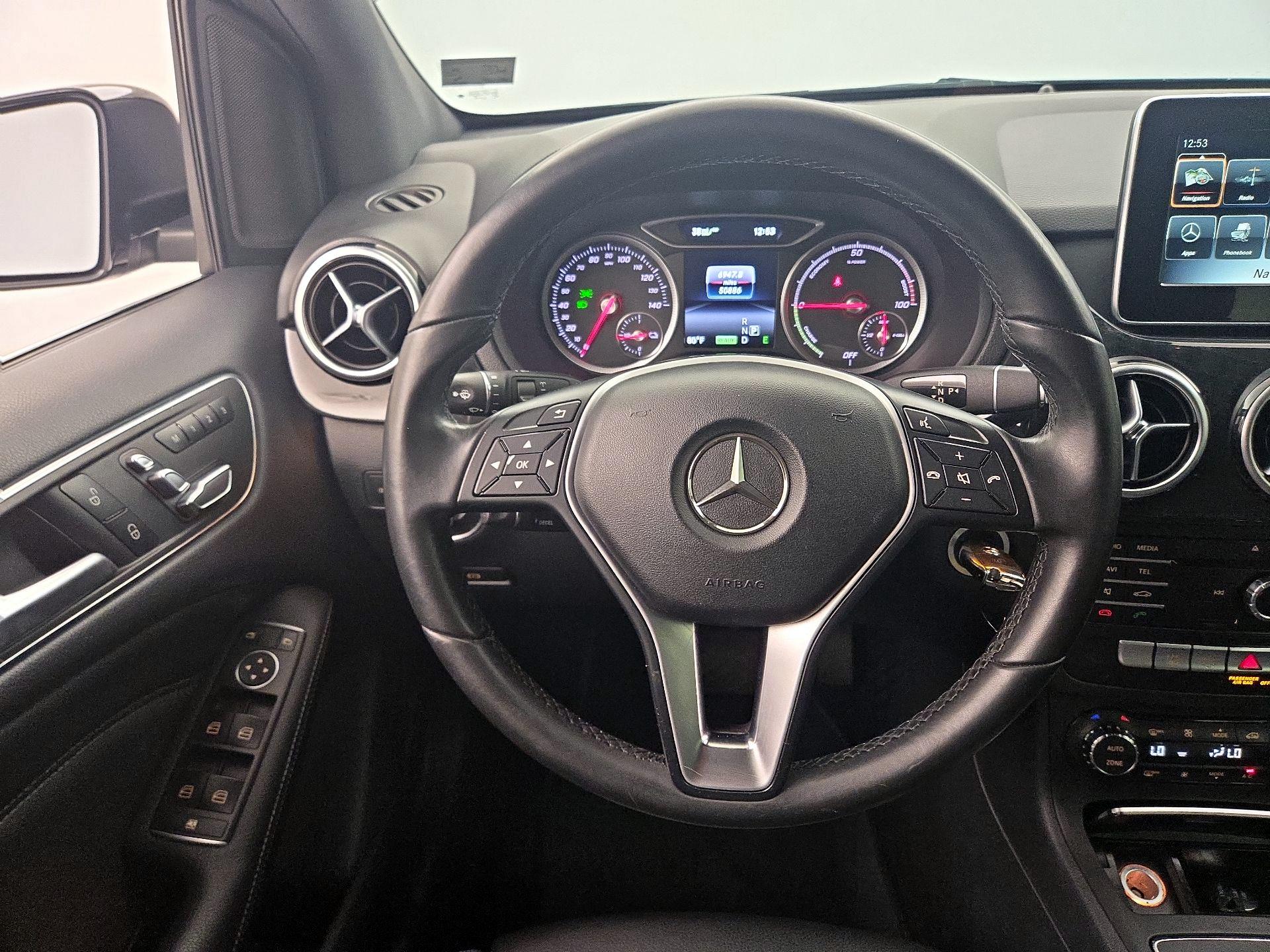 Thumbnail: 2017 Mercedes-Benz B-Class - 10