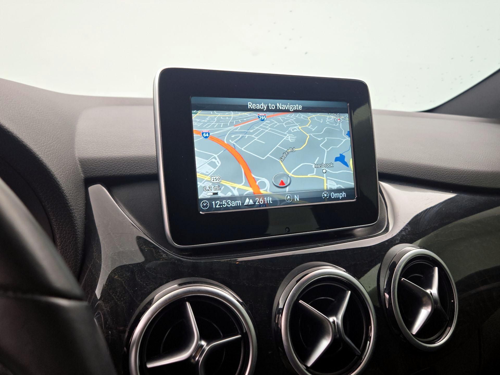 Thumbnail: 2017 Mercedes-Benz B-Class - 14