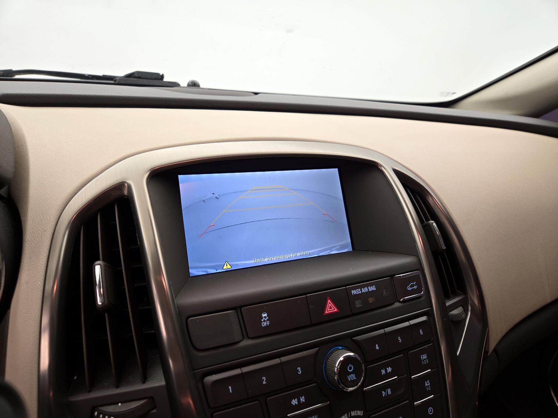 Thumbnail: 2016 Buick Verano - 15