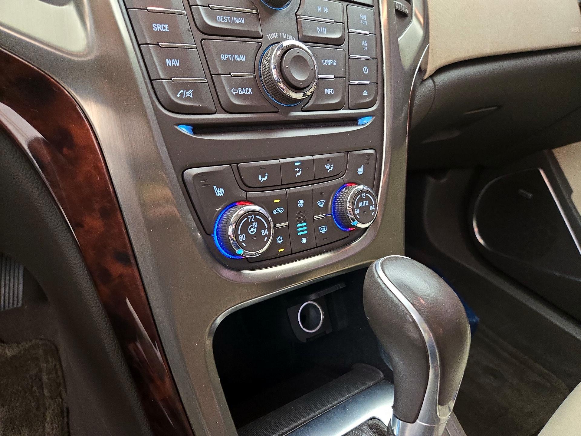 Thumbnail: 2016 Buick Verano - 17