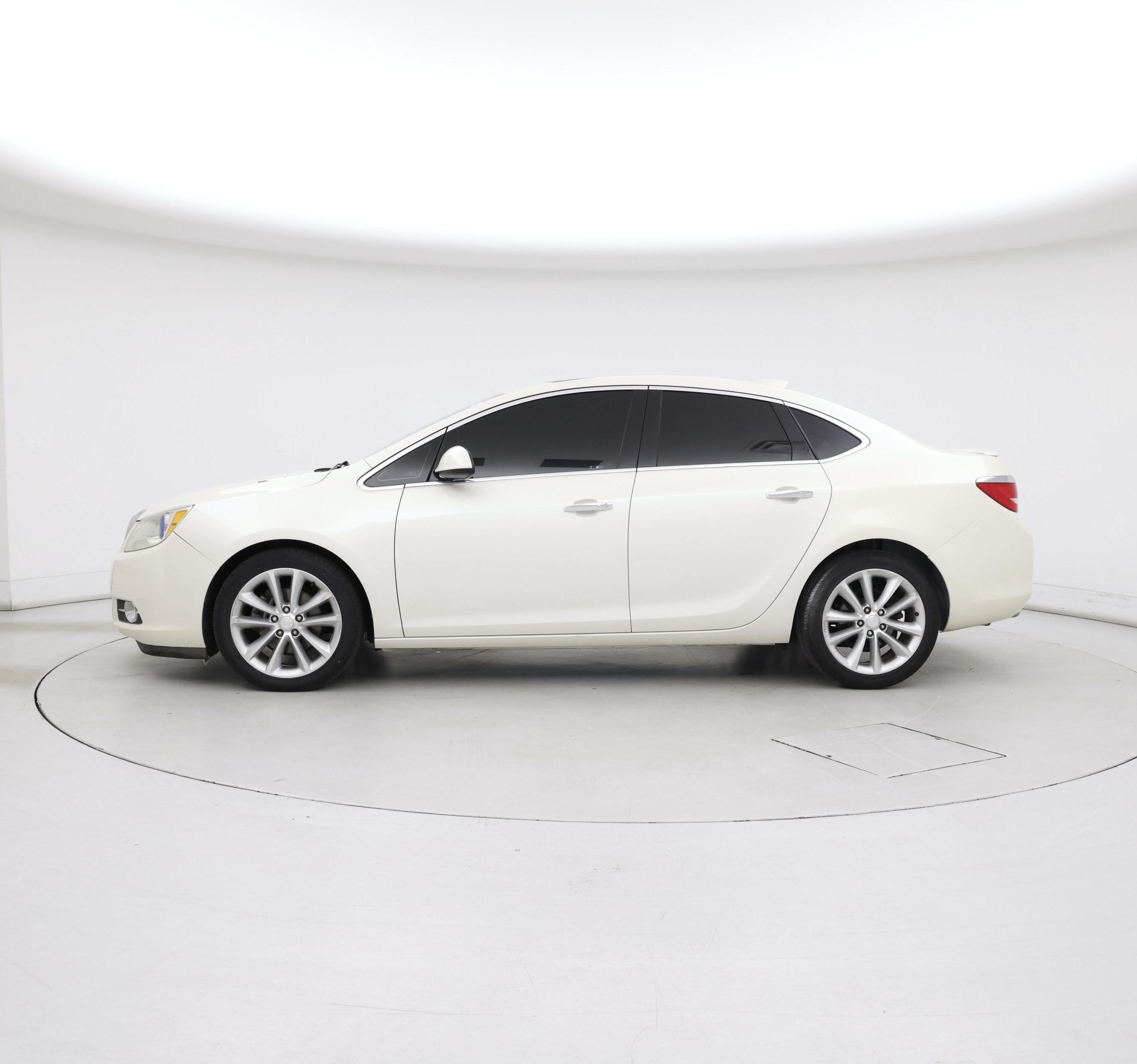 Thumbnail: 2016 Buick Verano - 3