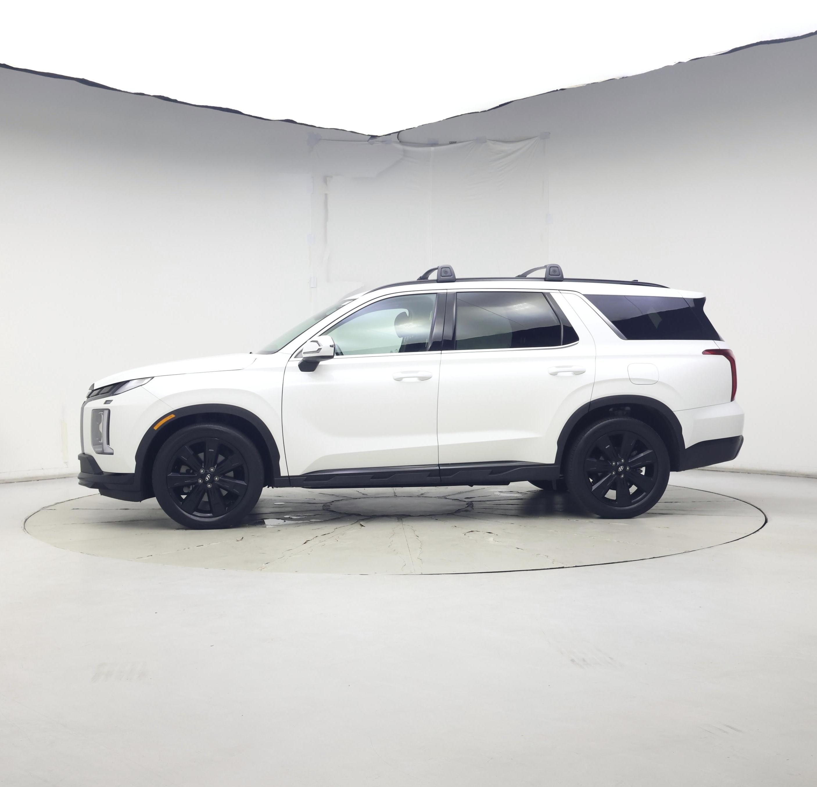 Thumbnail: 2023 Hyundai Palisade - 3