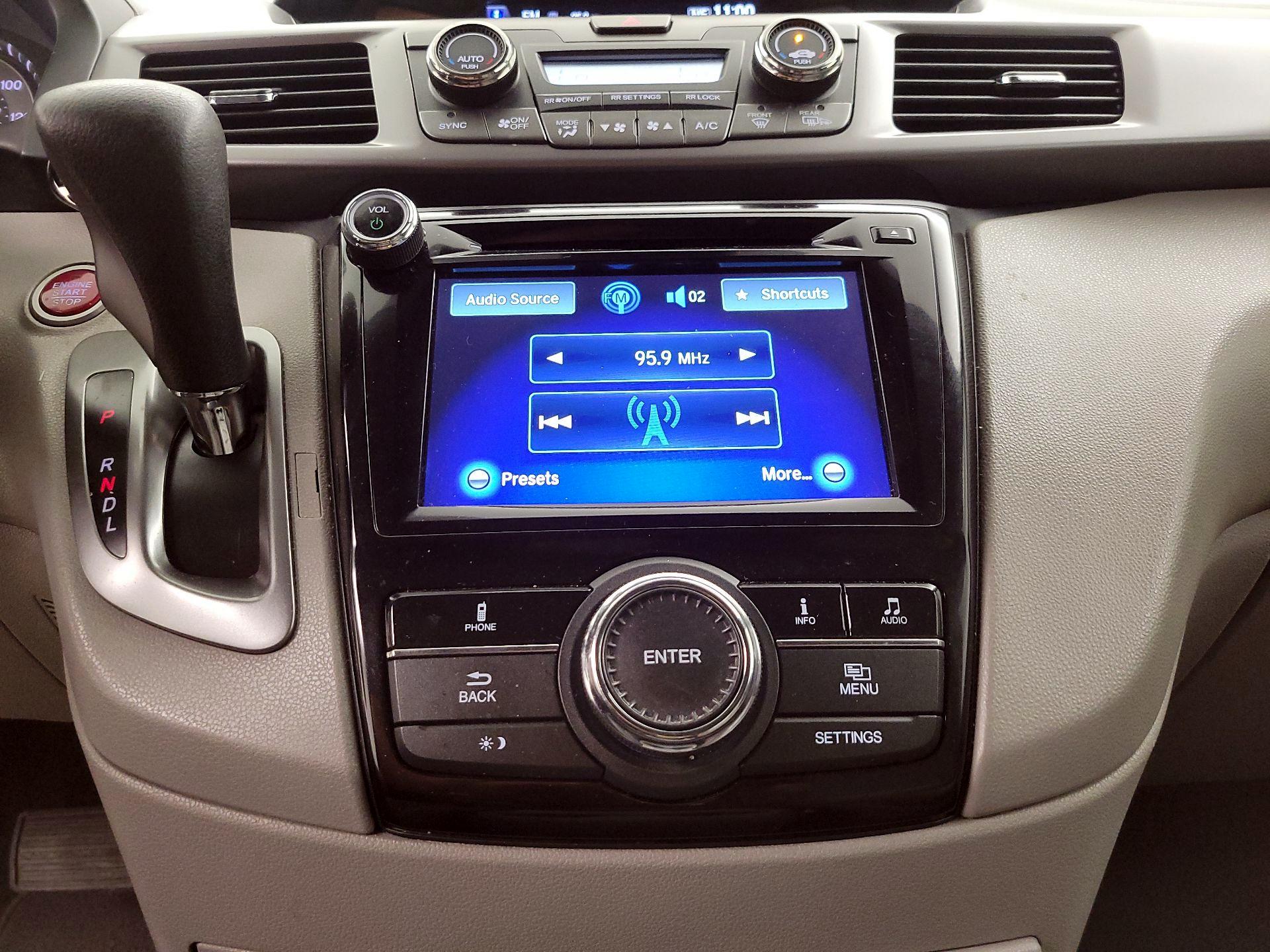 Thumbnail: 2014 Honda Odyssey - 15