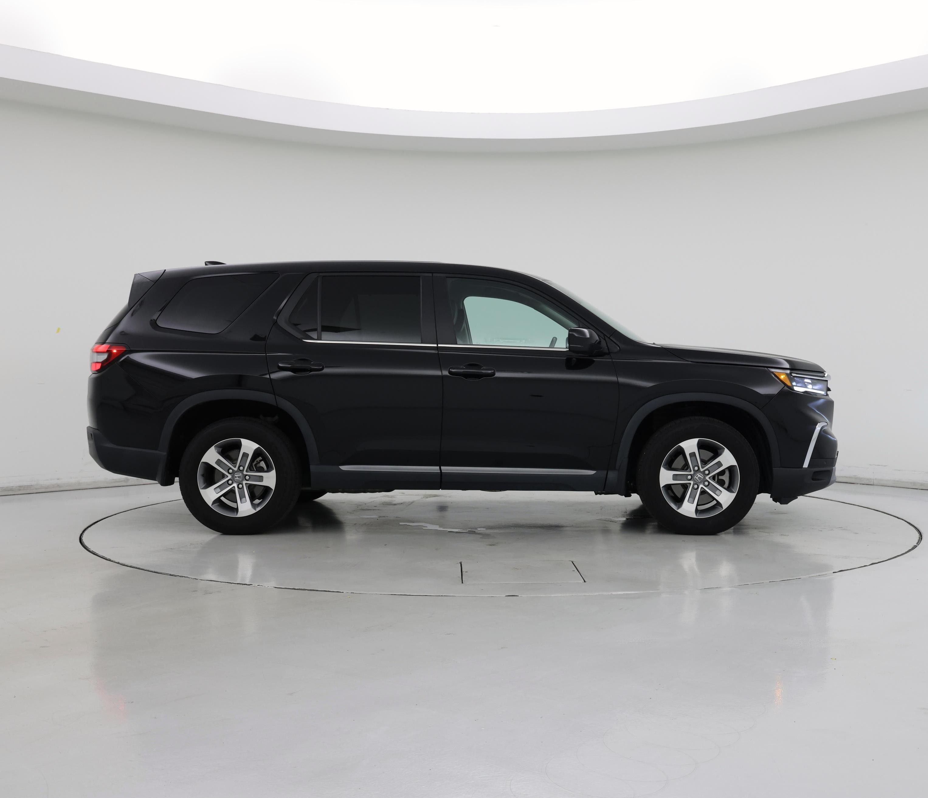 Thumbnail: 2024 Honda Pilot - 7
