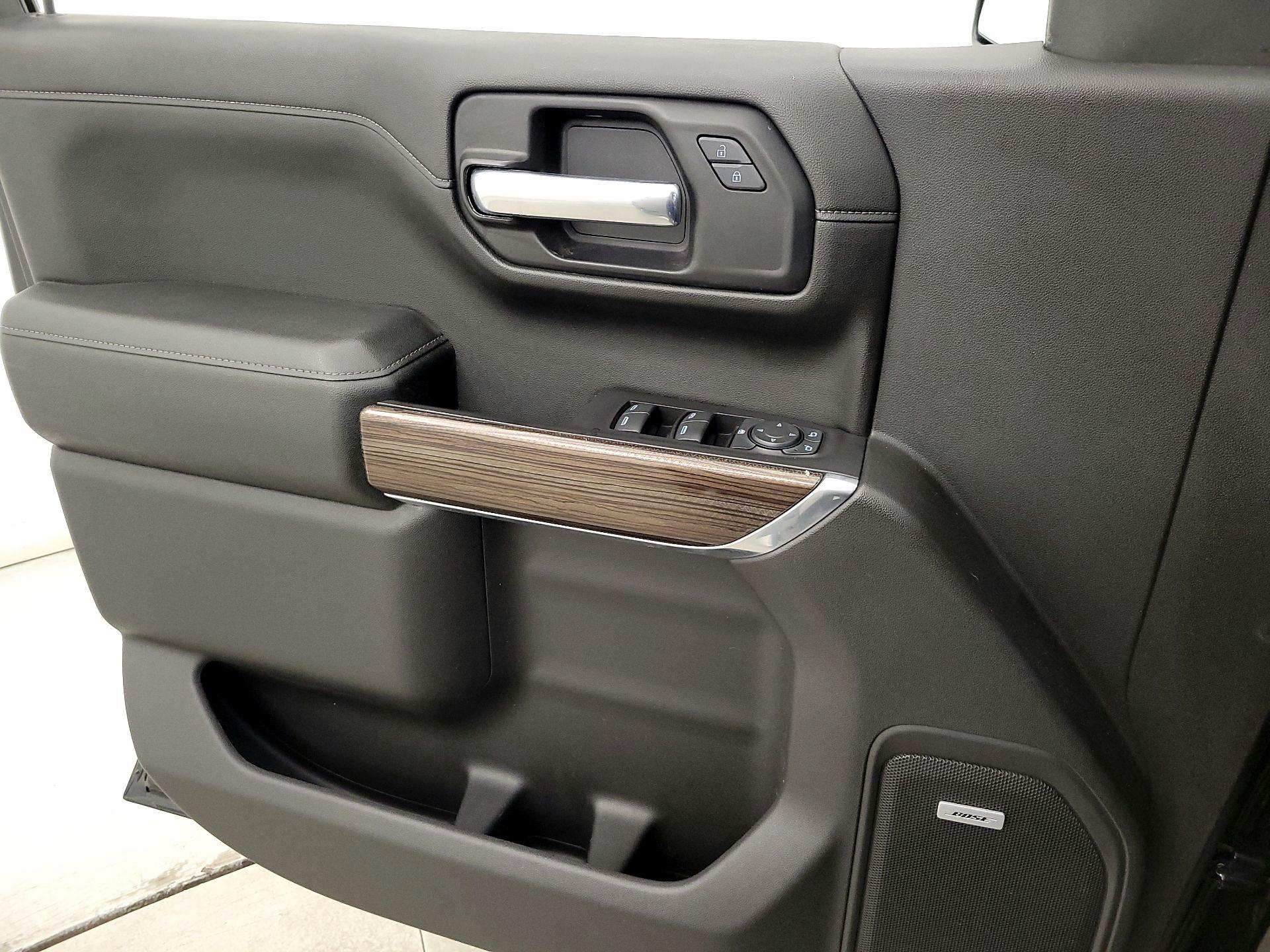 Thumbnail: 2020 Chevrolet Silverado 1500 - 12