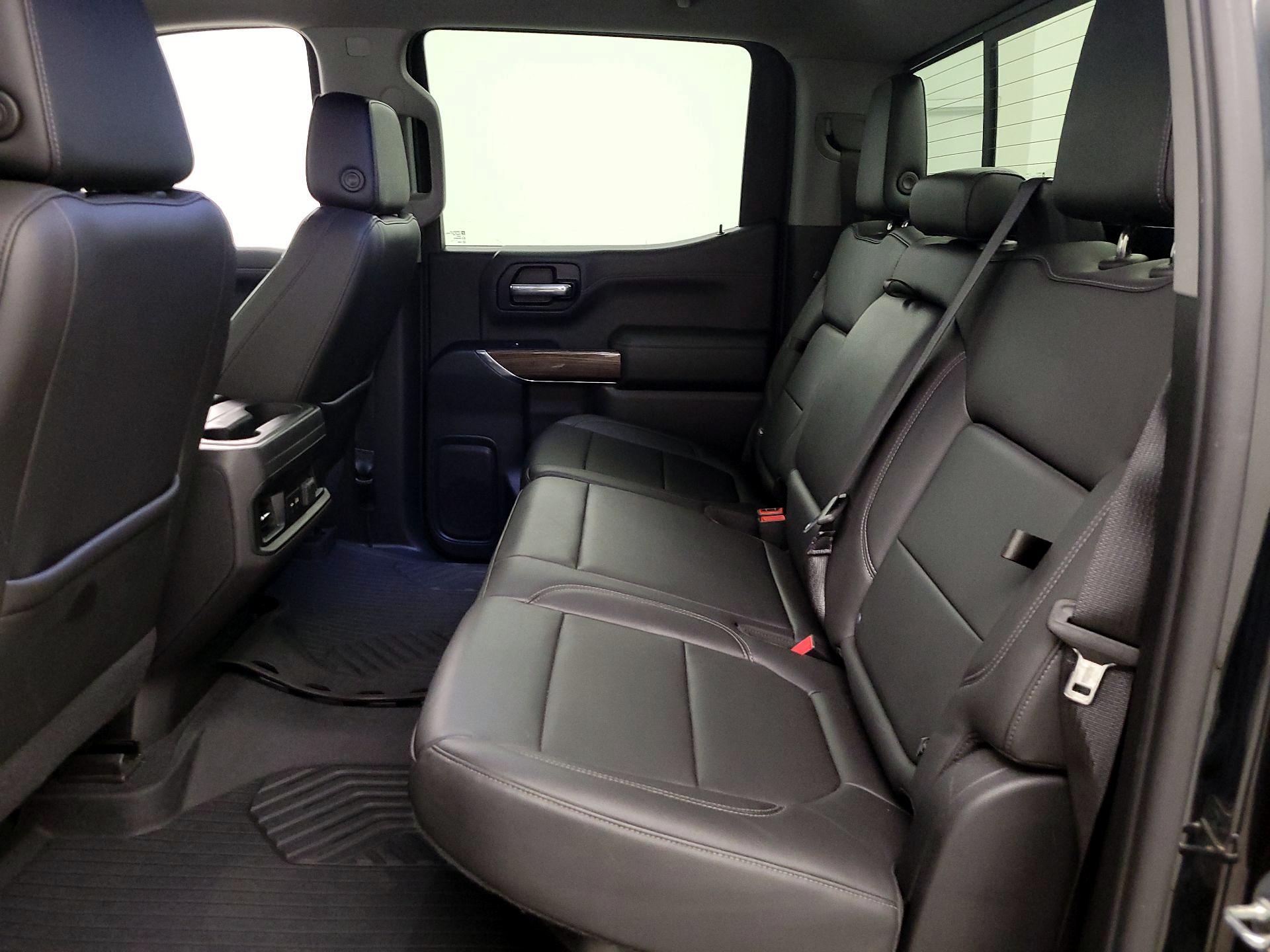 Thumbnail: 2020 Chevrolet Silverado 1500 - 19