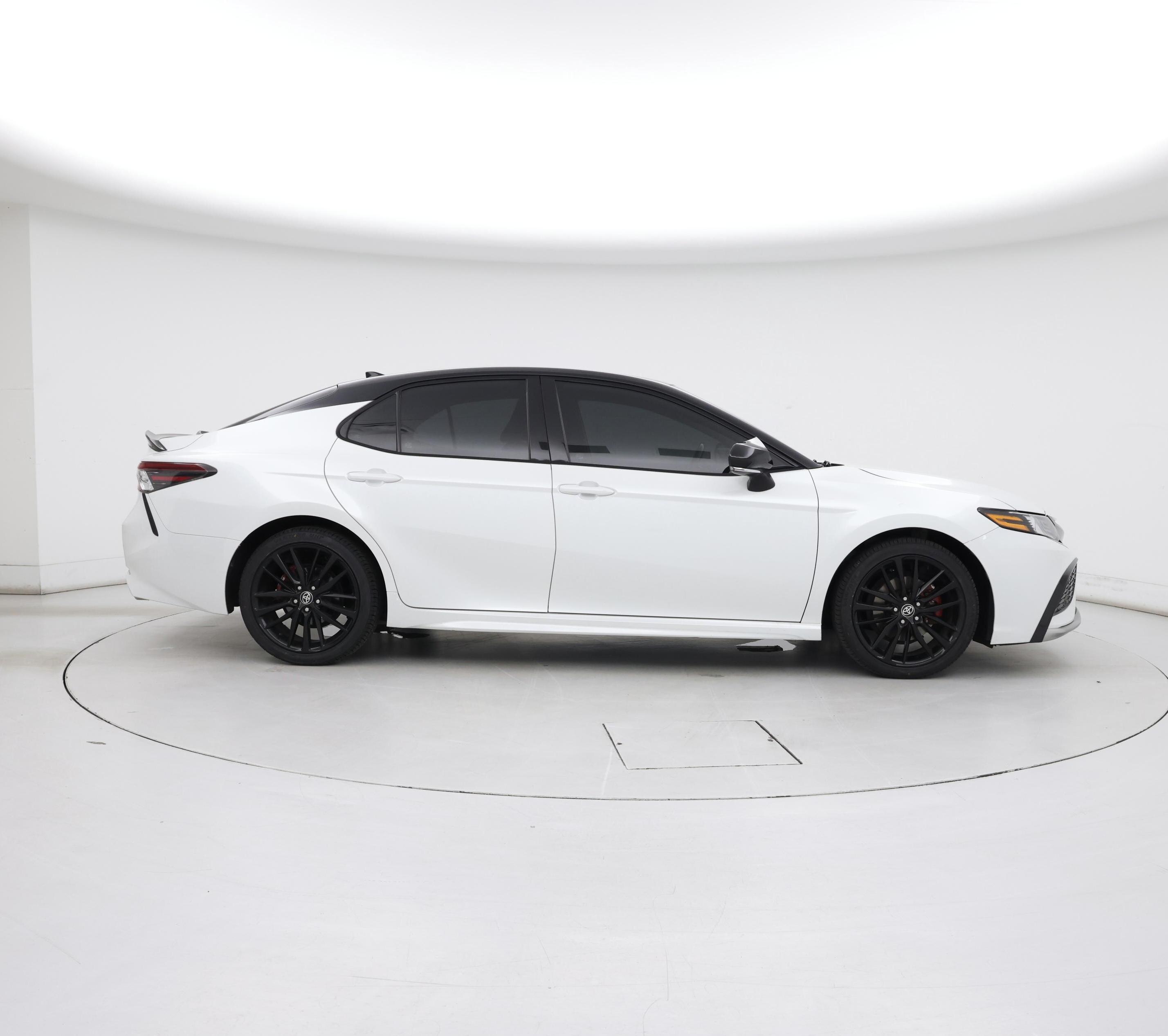 Thumbnail: 2023 Toyota Camry - 7