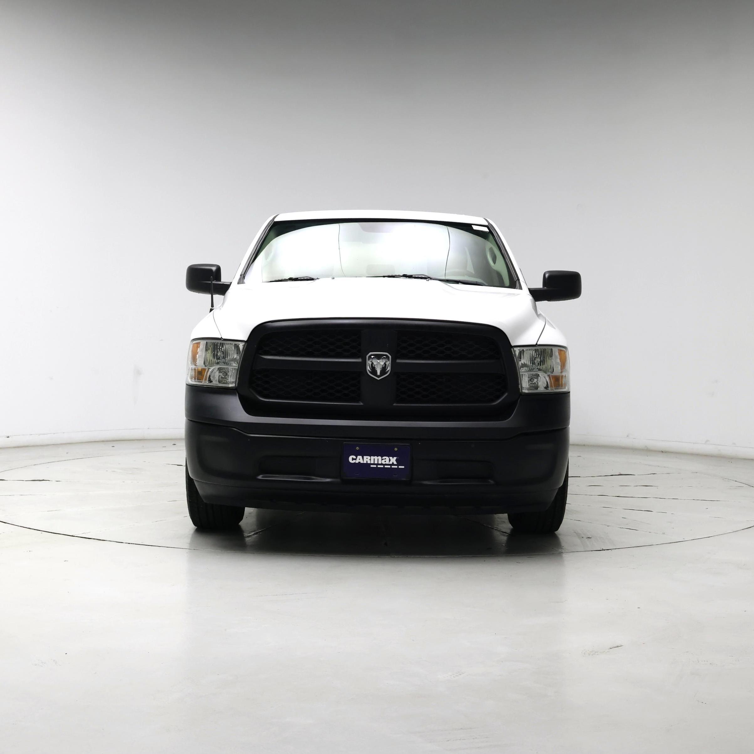 Thumbnail: 2019 RAM 1500 Classic - 5