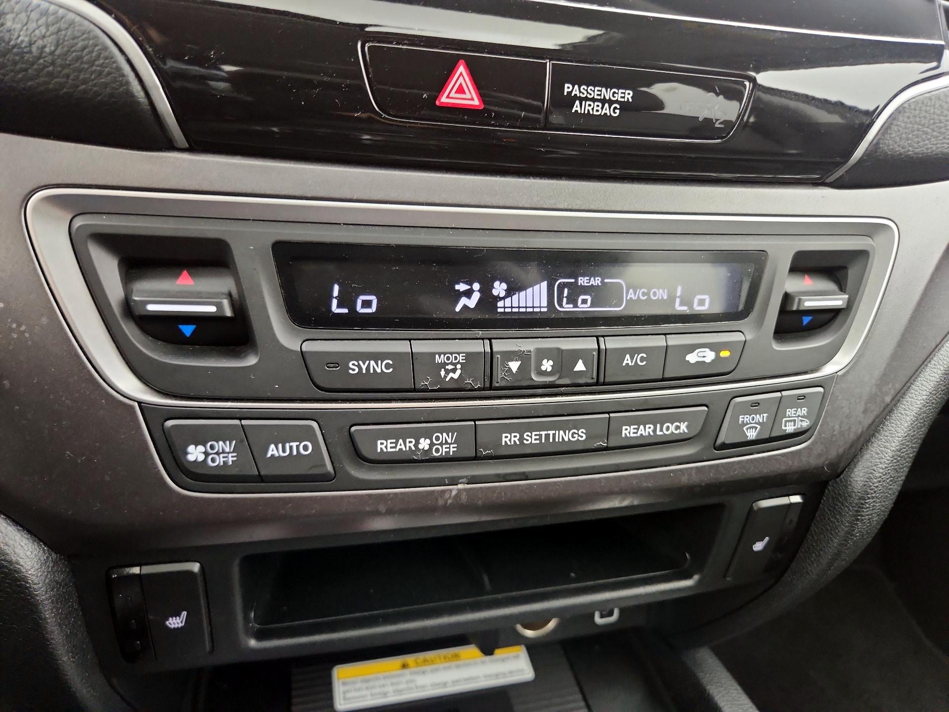 Thumbnail: 2022 Honda Pilot - 16