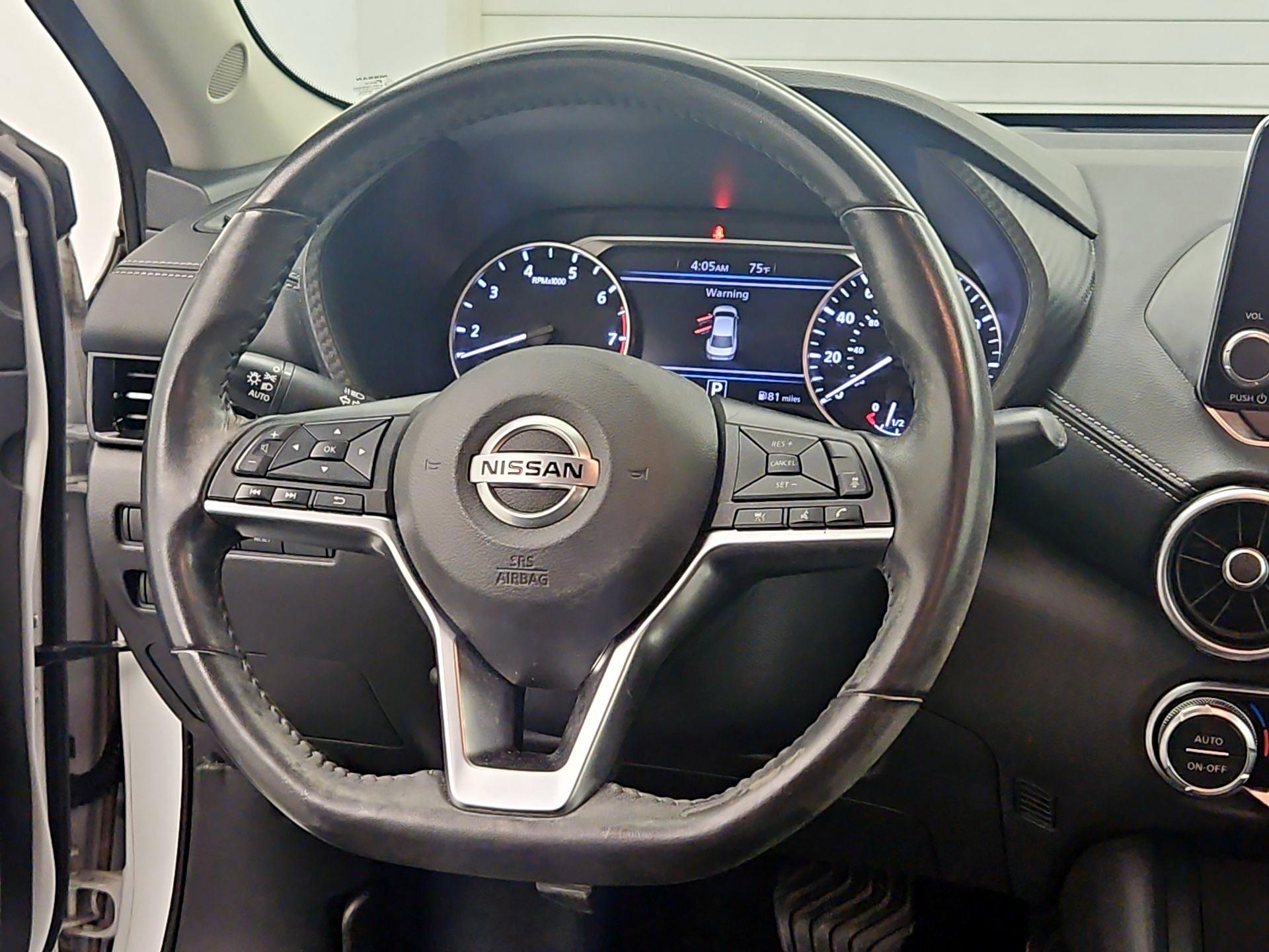 Thumbnail: 2020 Nissan Sentra - 10