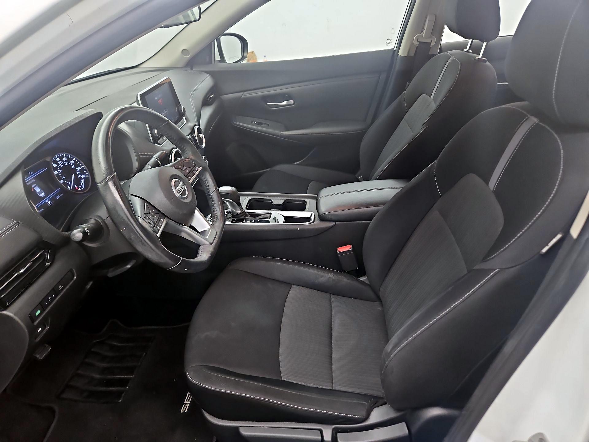 Thumbnail: 2020 Nissan Sentra - 11