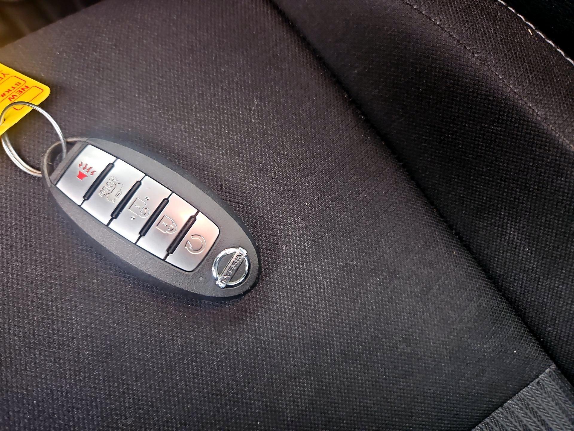 Thumbnail: 2020 Nissan Sentra - 19