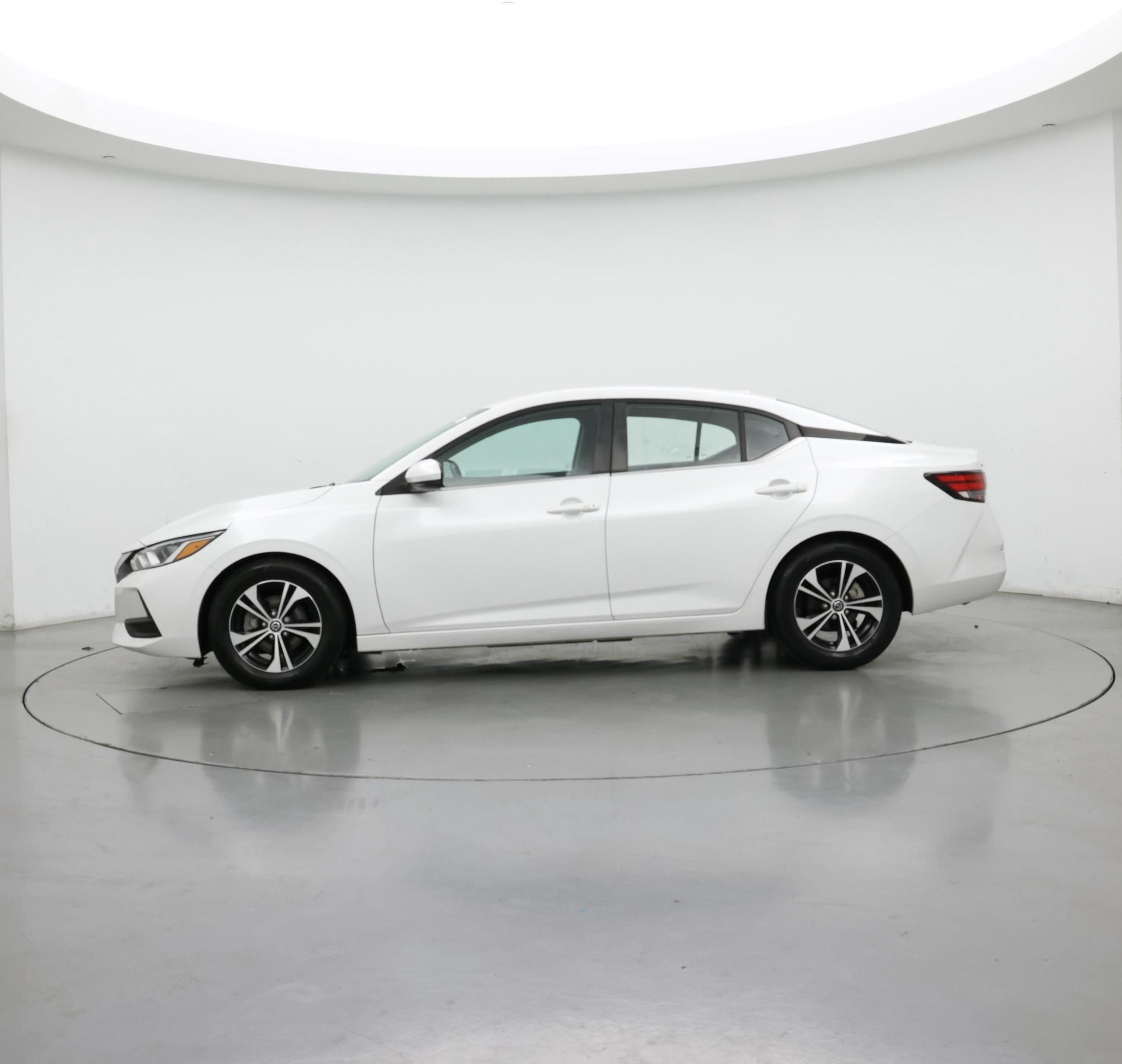 Thumbnail: 2020 Nissan Sentra - 3